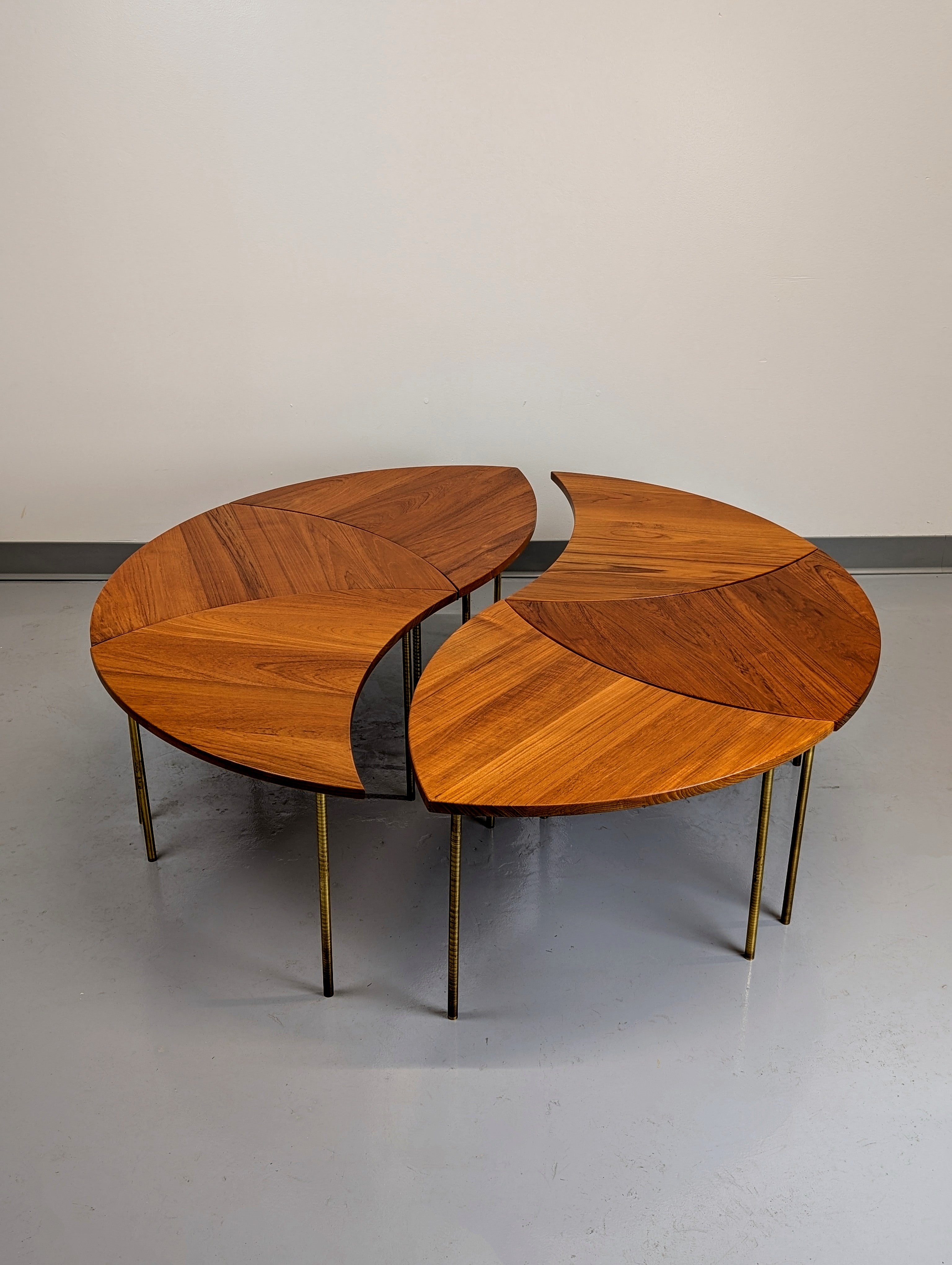 Tavolino in teak "Pinwheel" Modello 523 di Peter Hvidt e Orla Molgaard-Nielsen in vendita