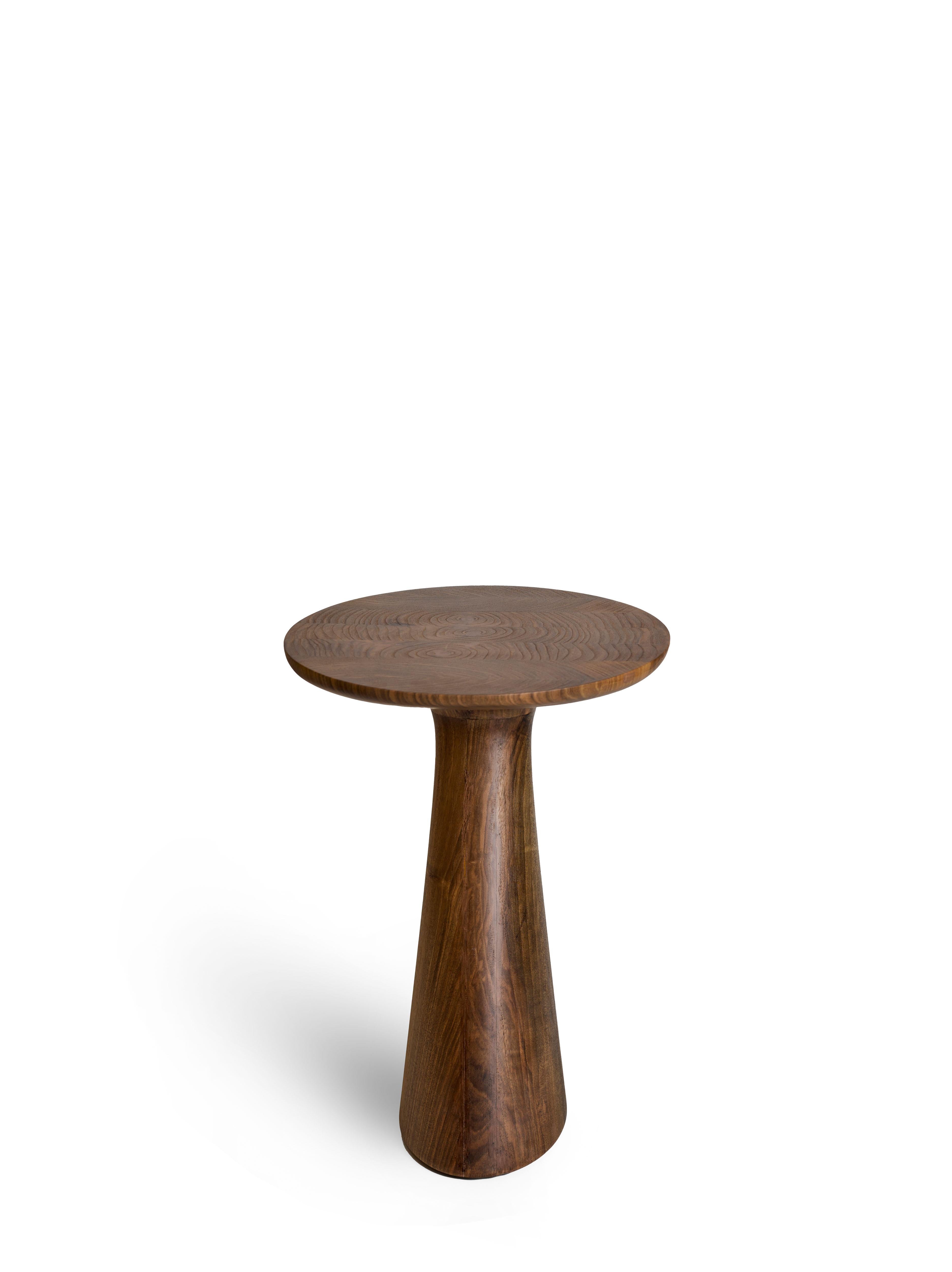 Turco Tavolino Pion, Oak, Tavolino in legno contemporaneo, organico moderno in vendita