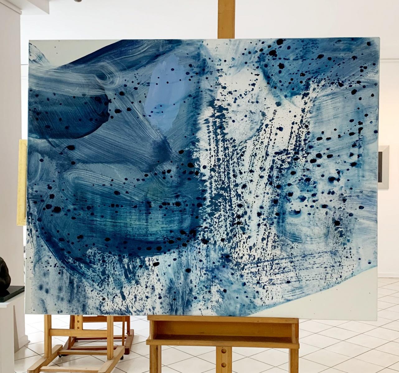 Un voyage - Abstraction gestuelle, art moderne, bleu, blanc - Painting de Piotr Butkiewicz
