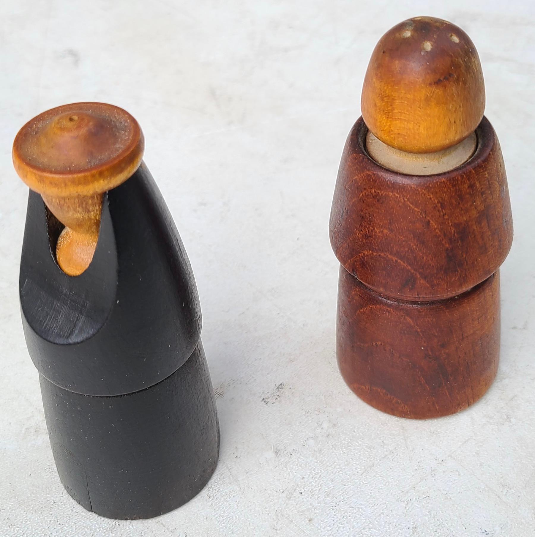 Pious Salt and Pepper Shakers Danish Modern For Sale 5