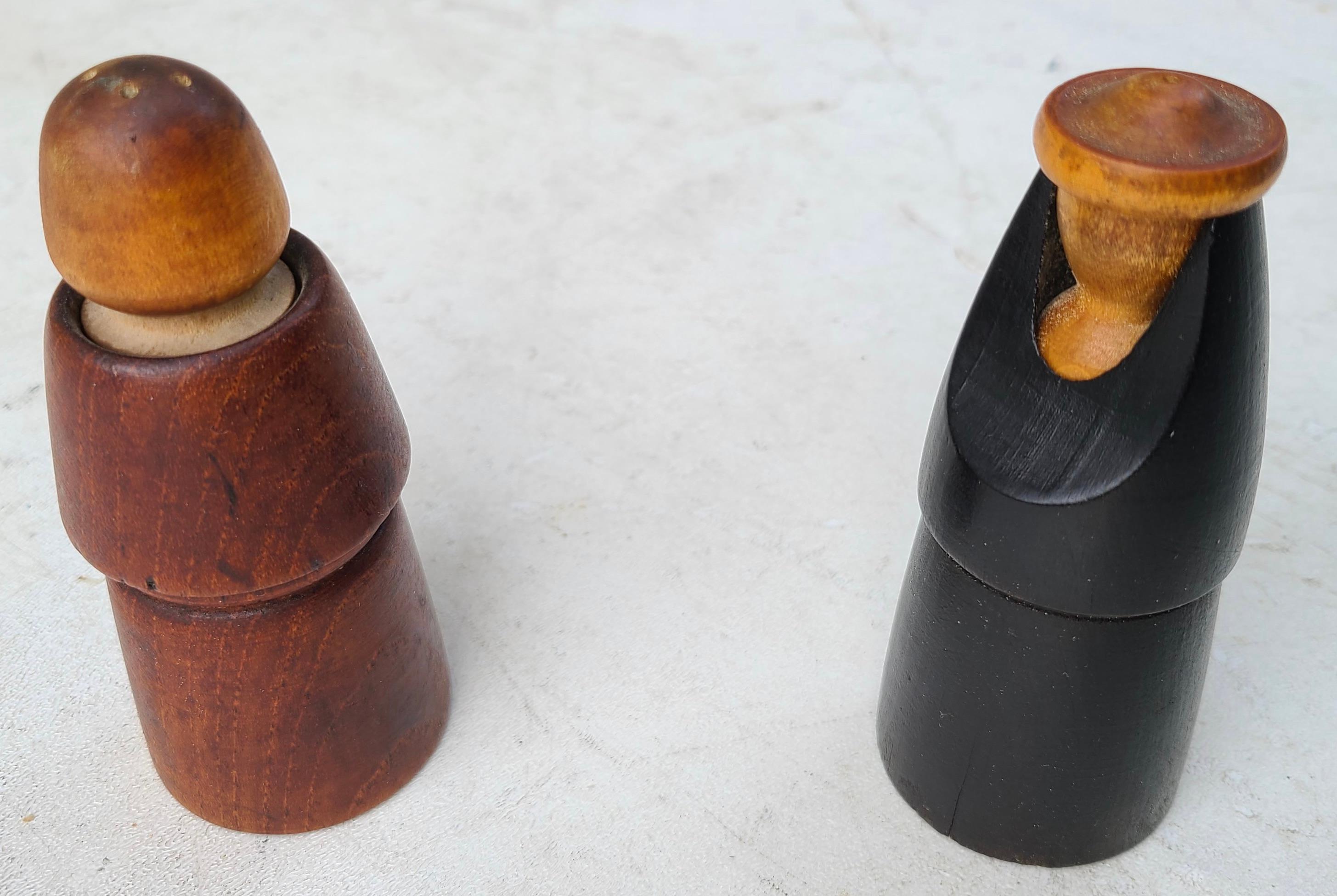 Pious Salt and Pepper Shakers Danish Modern For Sale 6
