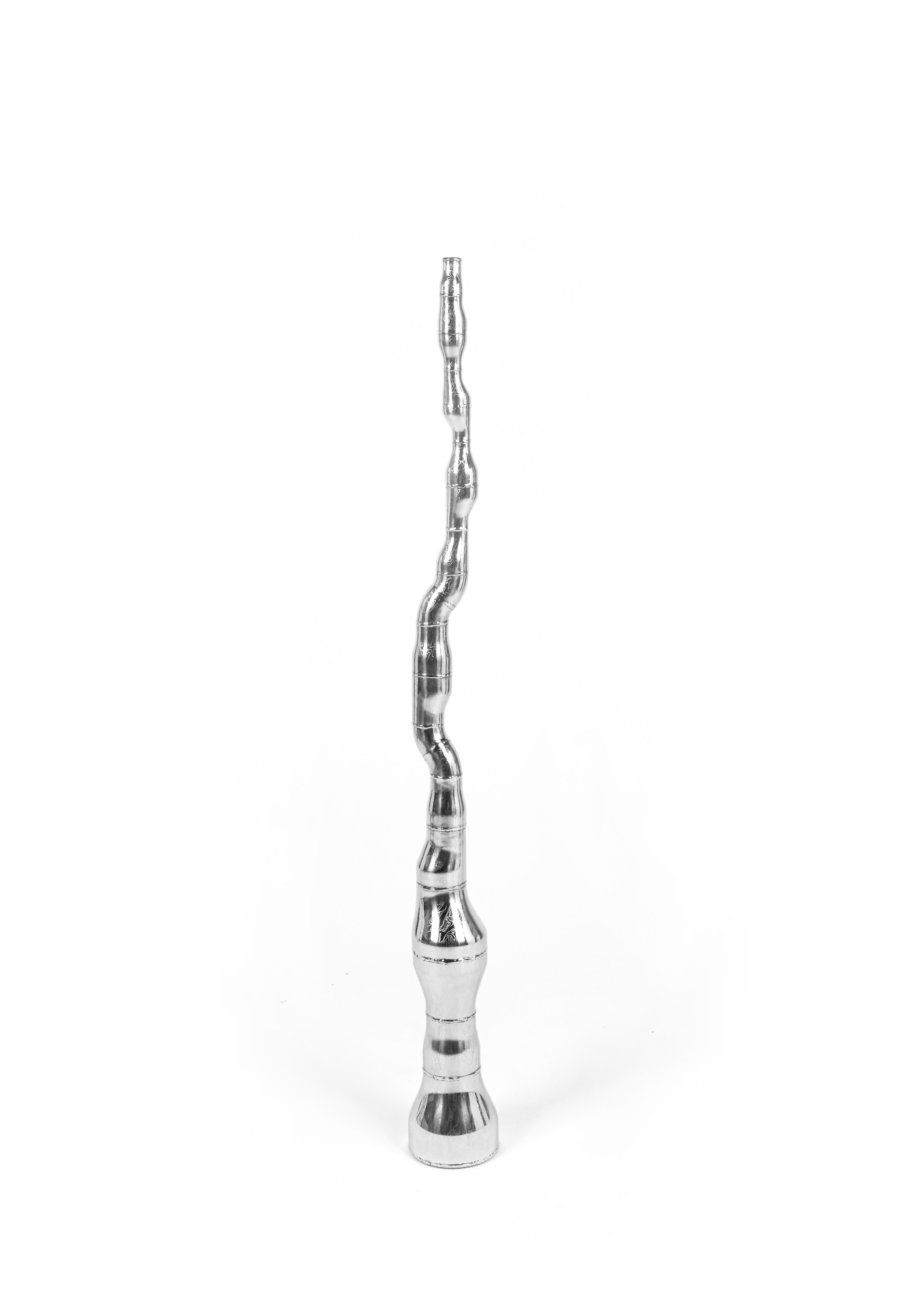 Sculpture d'arbre en forme de pipe II de Hyungjun Lee
Dimensions : D 14 x L 14 x H 145 cm.
Matériaux : Acier inoxydable.


Hyungjun Lee

EDUCATION
2015-2018     ESAD Orléans / Objet & Espace
                      École supérieure d'art de design