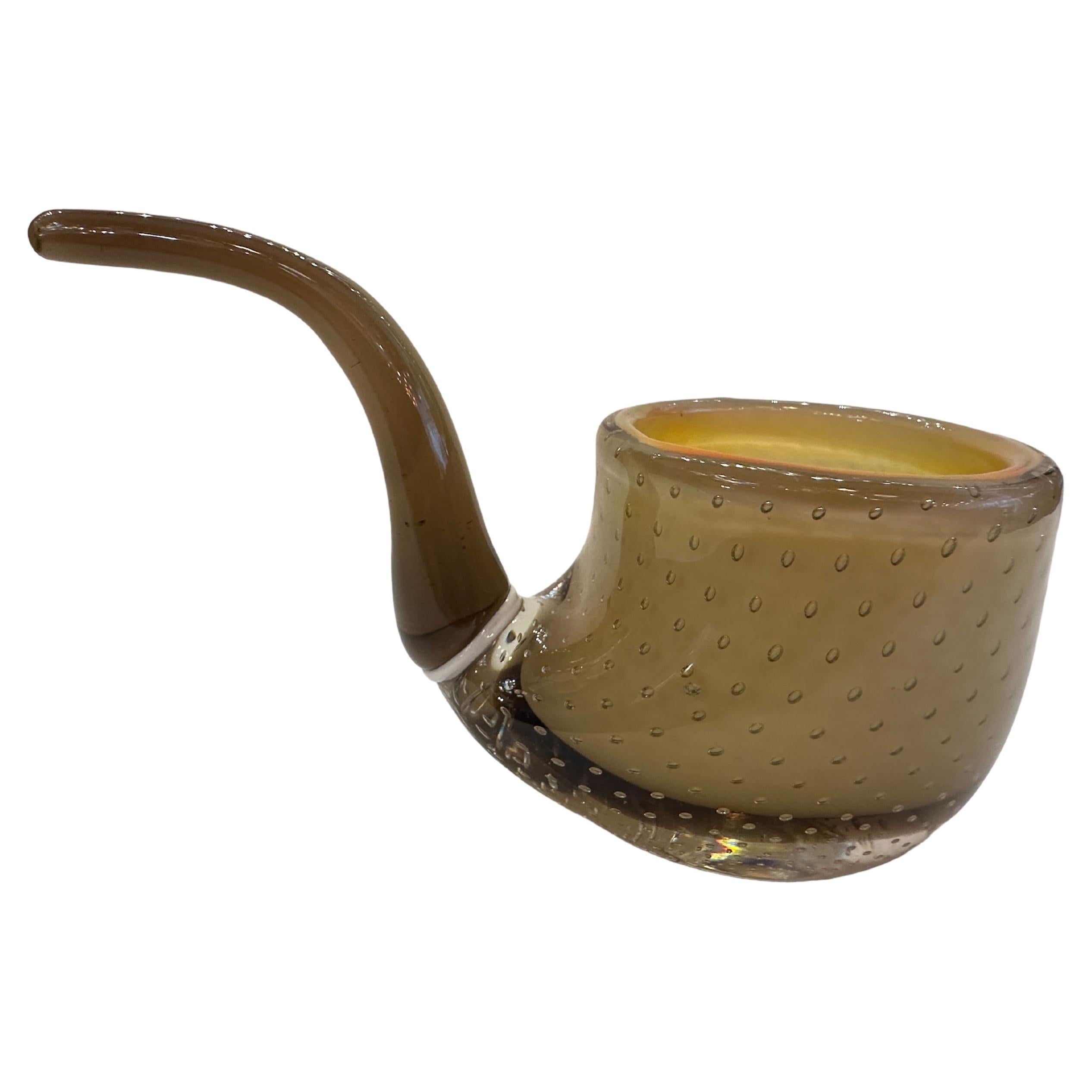 Pipa de Murano en color amarillo, 1950, Italiana, Técnica: Burbujas controladas Moderno de mediados de siglo en venta
