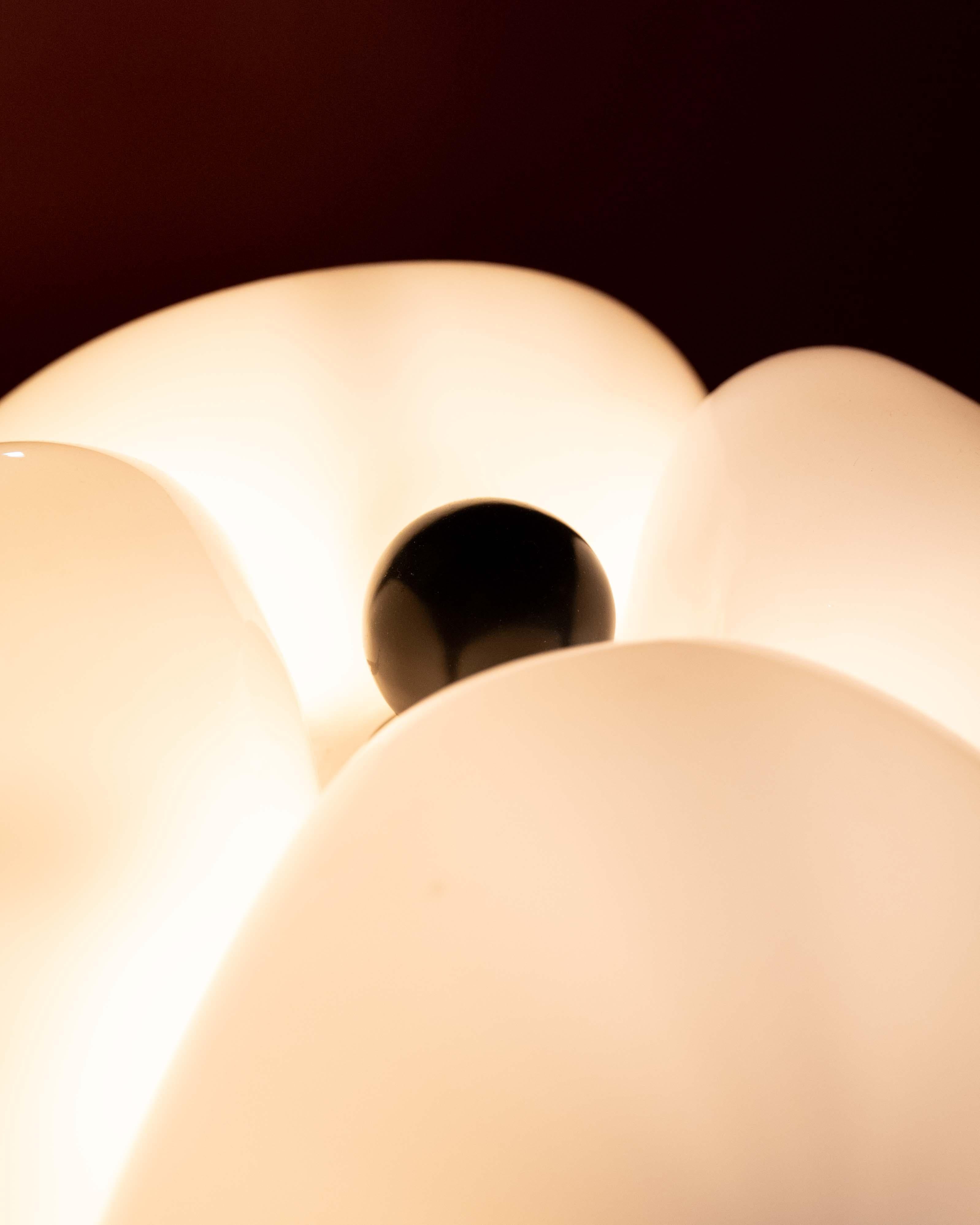 20ième siècle Lampe de table Pipistrello de Gae Aulenti pour Martinelli Luce en vente