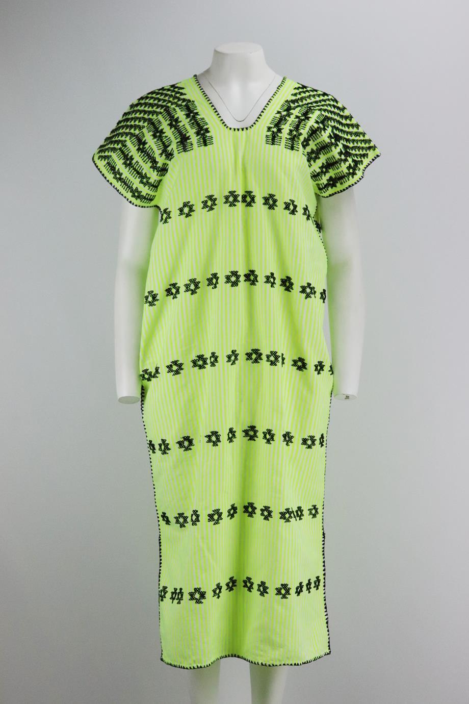 Pippa Holt embroidered cotton blend kaftan. White, black and neon-green. Short sleeve, scoop neck. Slips on. 80% Cotton, 20% polyester. Size: One Size. Bust: 45 in. Waist: 45 in. Hips: 45 in. Length: 46 in Very good condition - No sign of wear; see