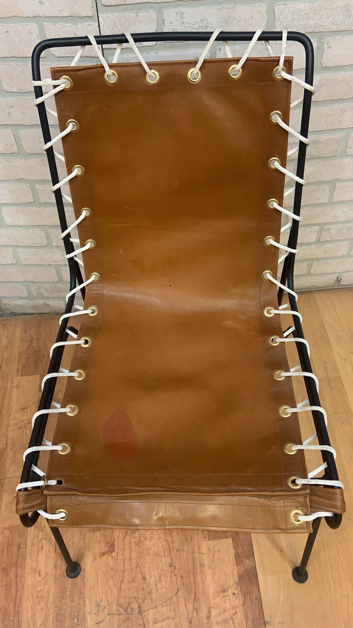 Paire de fauteuils de salon Sol-Air en fer forgé Pipsan pour Ficks Reed Bon état - En vente à Chicago, IL