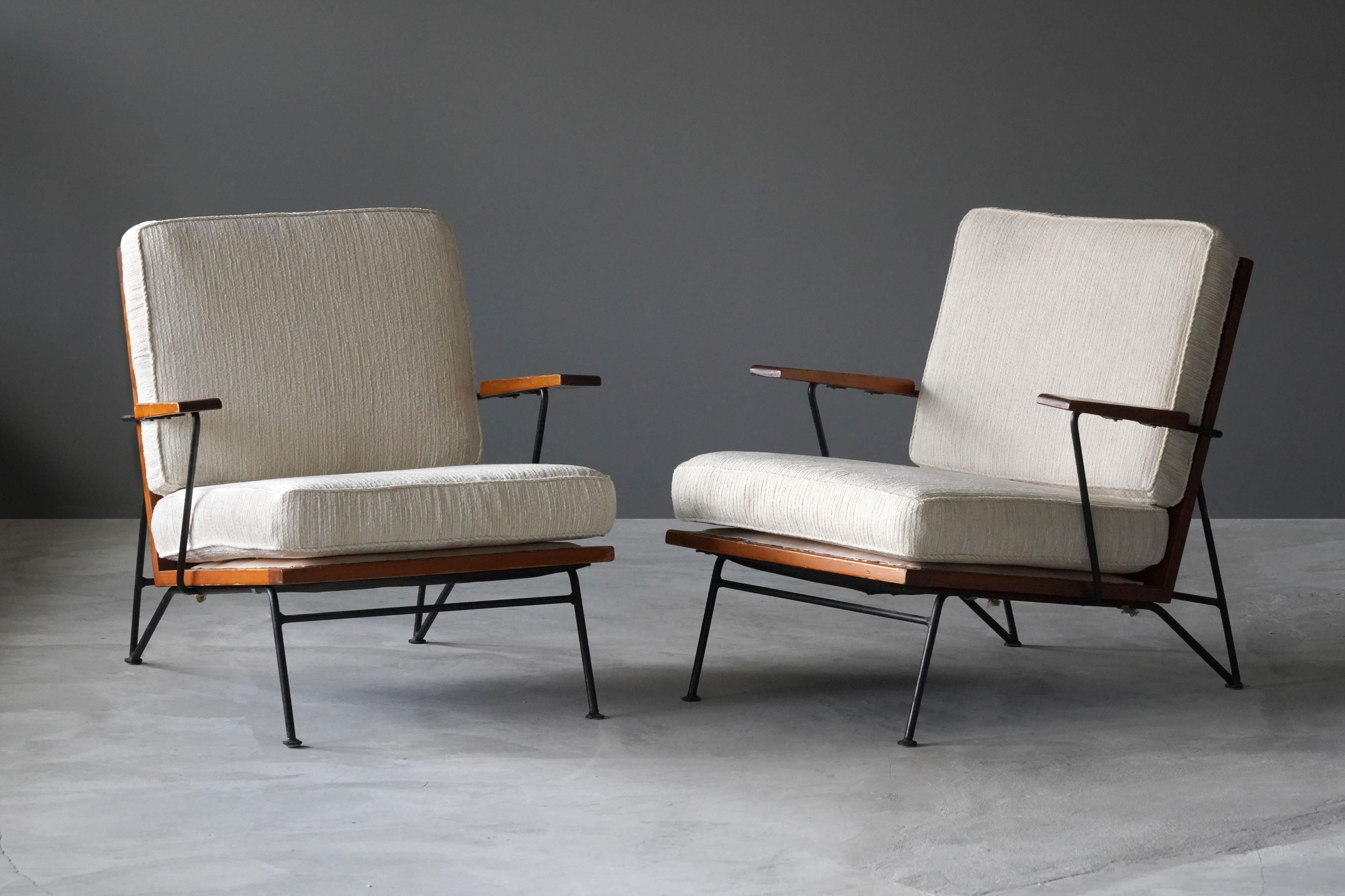 A pair of lounge chairs designed by husband and wife duo Pipsan Saarinen Swanson & J. Robert F. Swanson. Designed by their firm Swanson and Associates as part of the “Sol-Air” line for Ficks Reed Company, Cincinnati in 1949. 

The line was