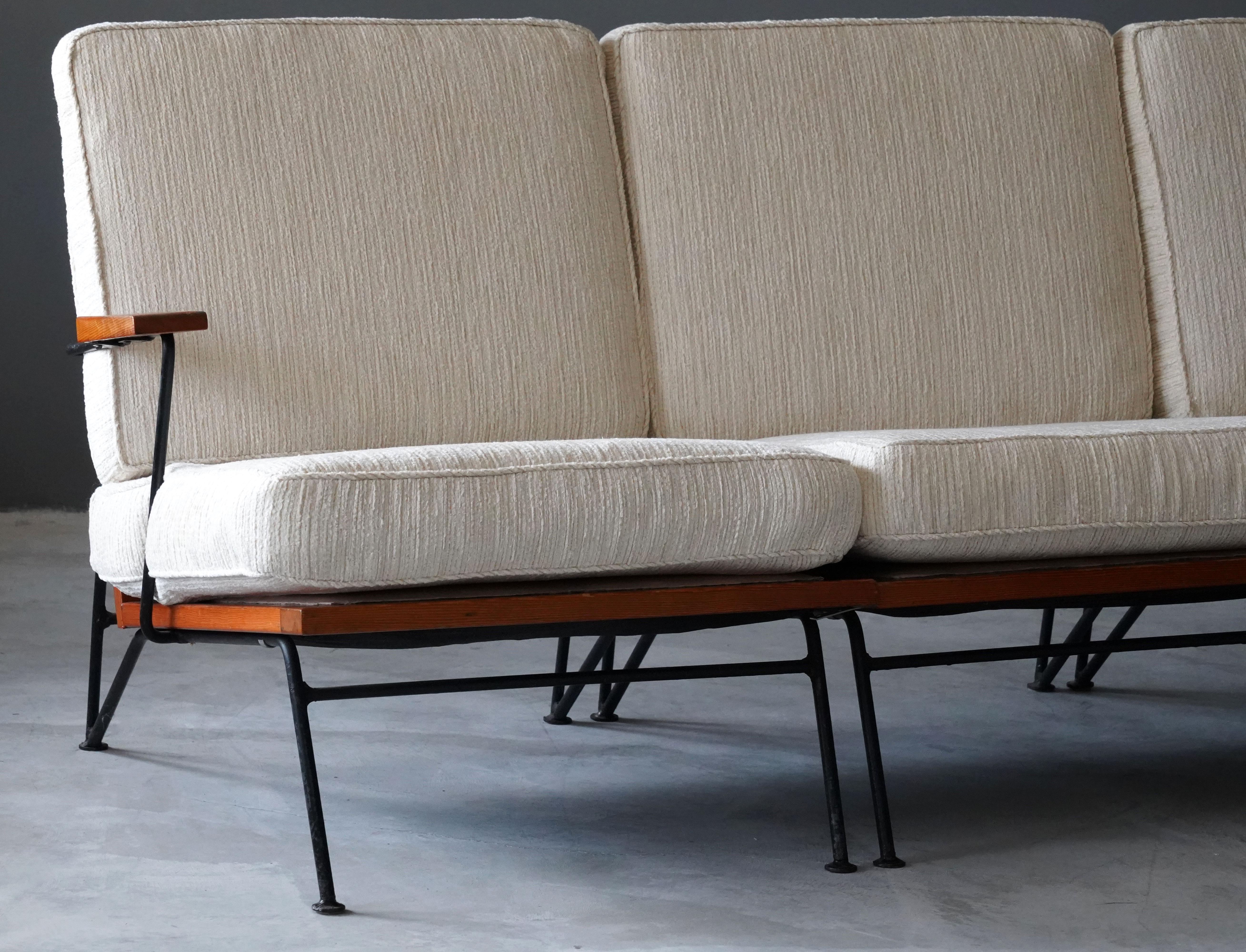 American Pipsan Saarinen, Sofa, White Fabric, Rope, Steel, Pine Ficks Reed, 1949
