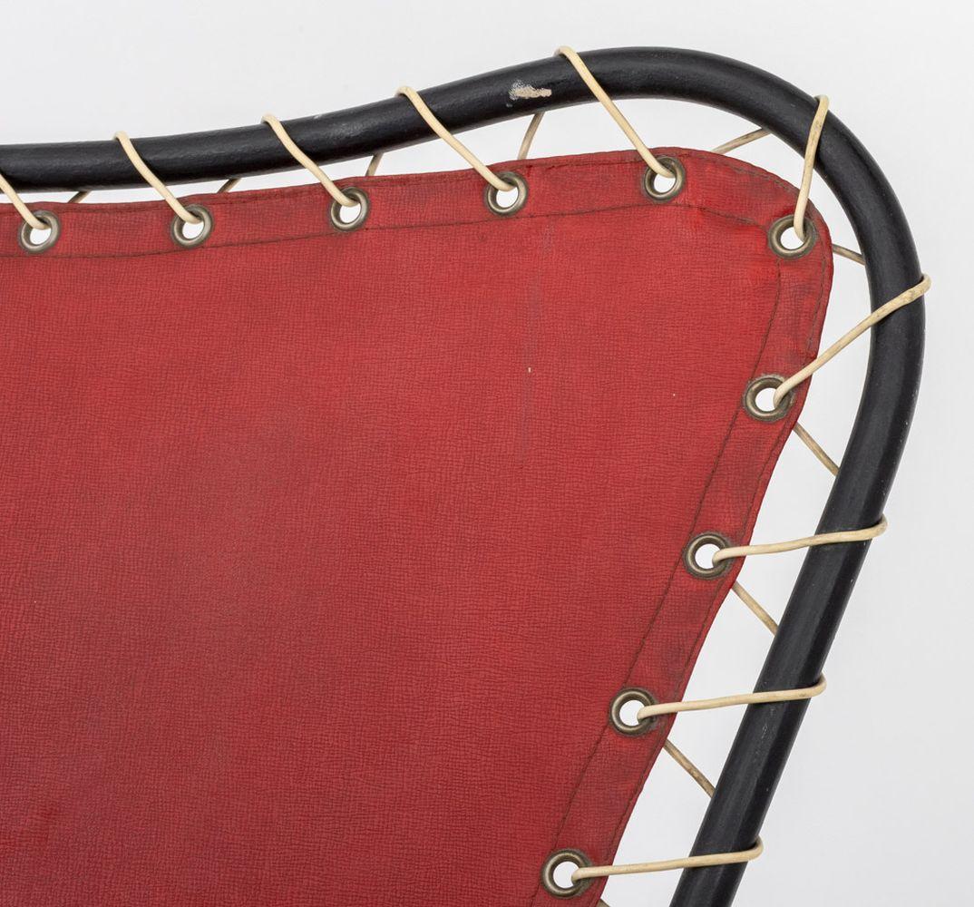 20th Century Pipsan Saarinen Swanson Red Canvas Chair For Sale