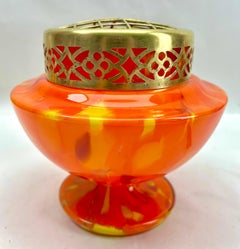 Pique Fleurs  Vase, in mehrfarbigem Dekor mit Grille, Ende der 1930er Jahre