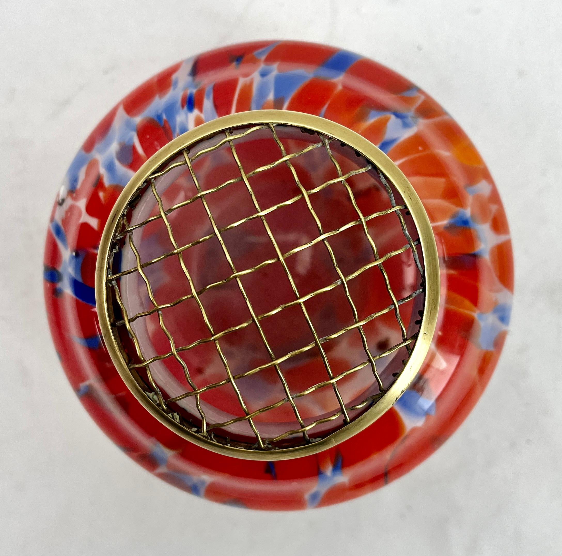 Pique Fleurs  Vase, in mehrfarbigem Dekor mit Grille, Ende der 1930er Jahre (Belgisch) im Angebot