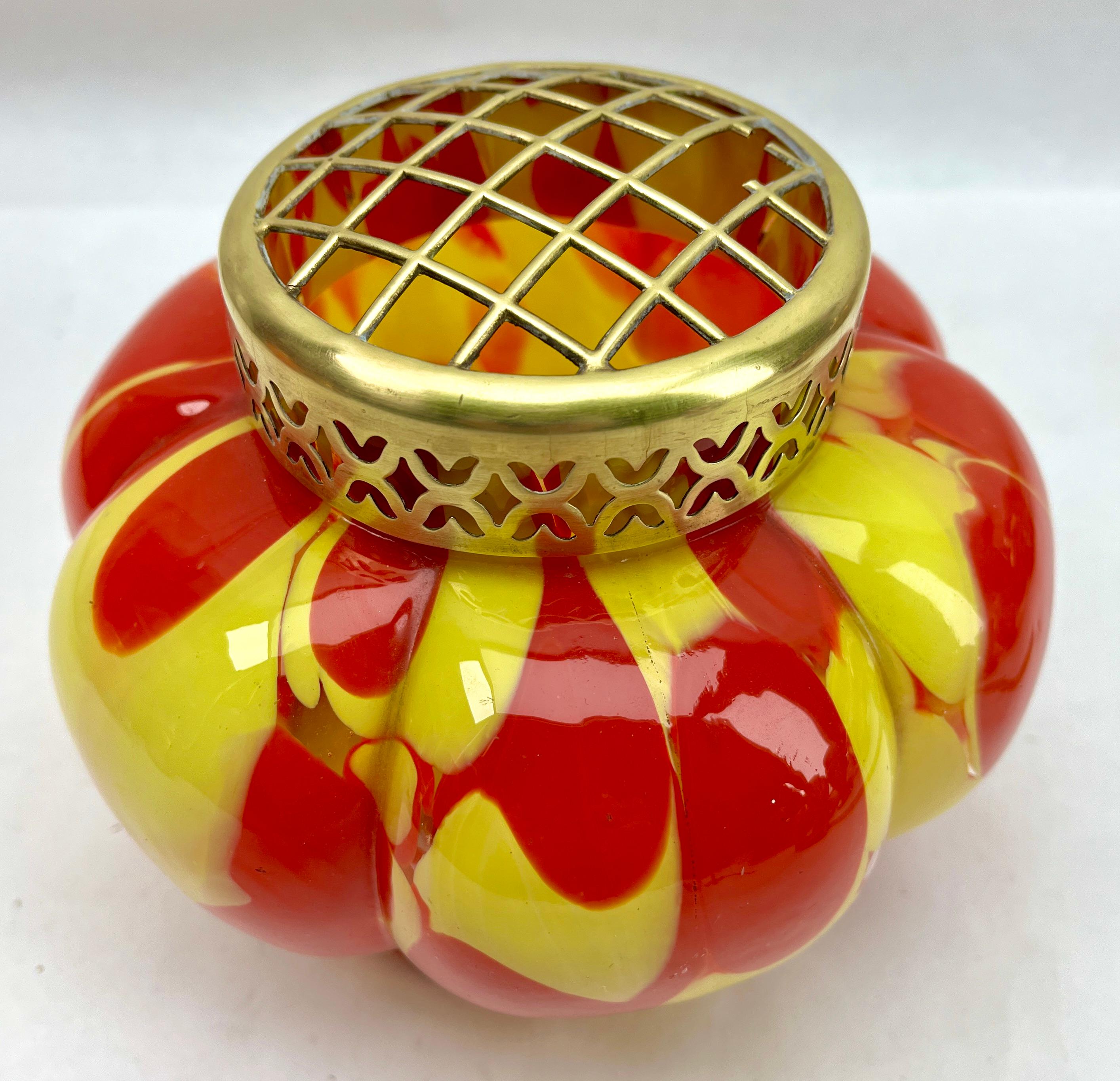 Art Nouveau 'Pique Fleurs'  Vase, in Red and Yellow Color Decor with Grille, Late 1930s For Sale