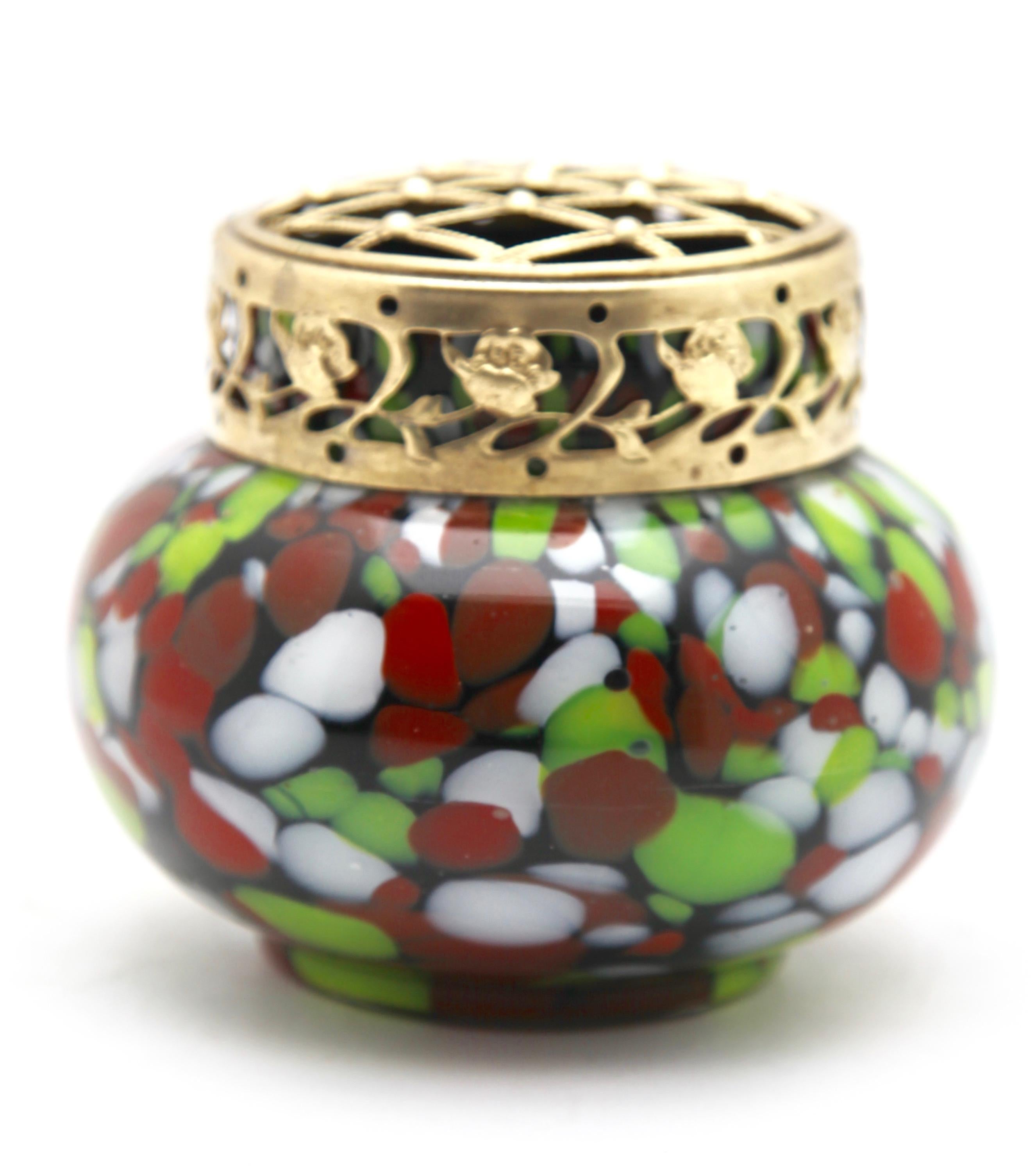 Art Nouveau 'Pique Fleurs' Vase in Red, White, Green Splatter Colors, with Grille For Sale