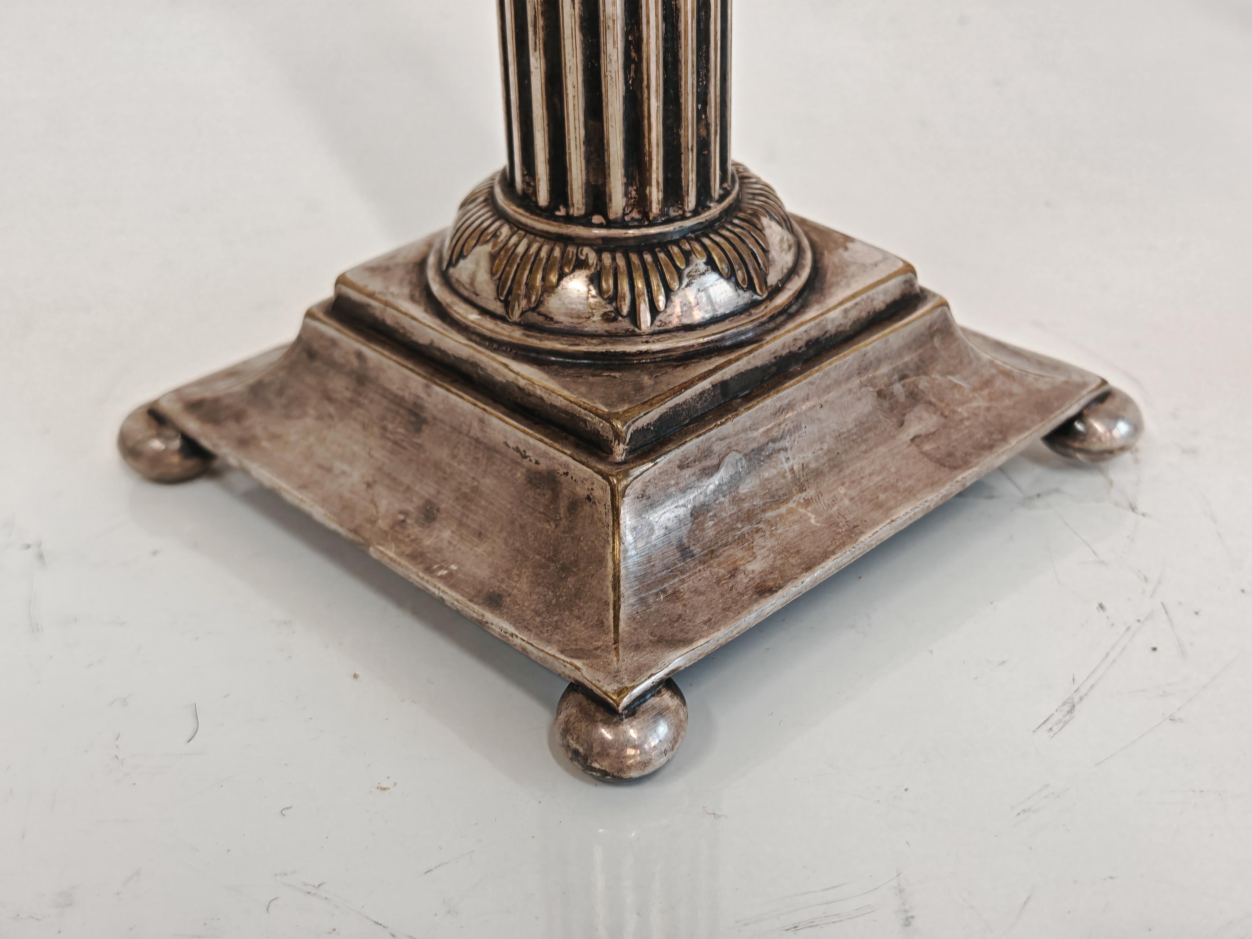 Austriaco Coppia di candelieri antichi in argento, Diana Silver, Vienna, XIX secolo in vendita