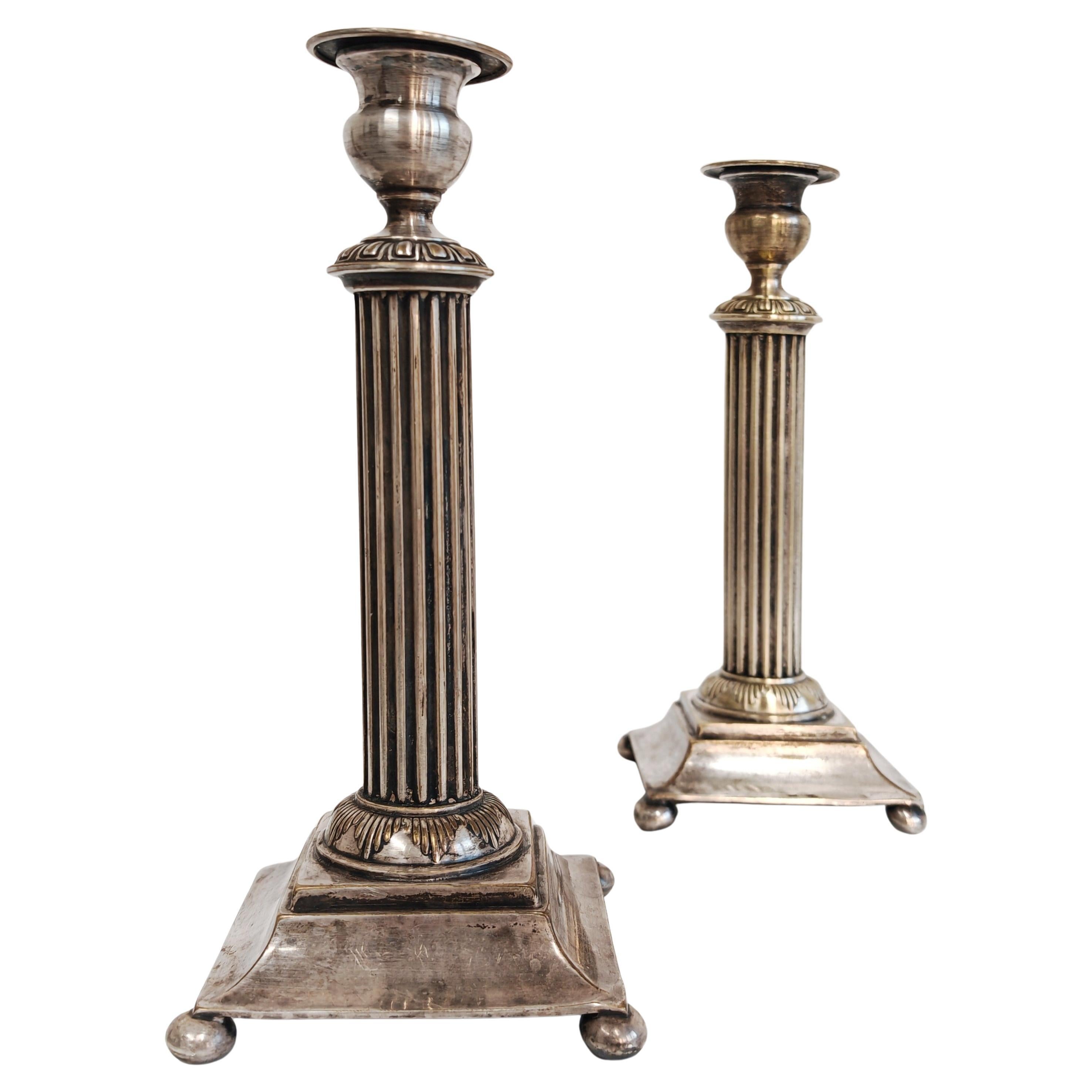 Coppia di candelieri antichi in argento, Diana Silver, Vienna, XIX secolo in vendita