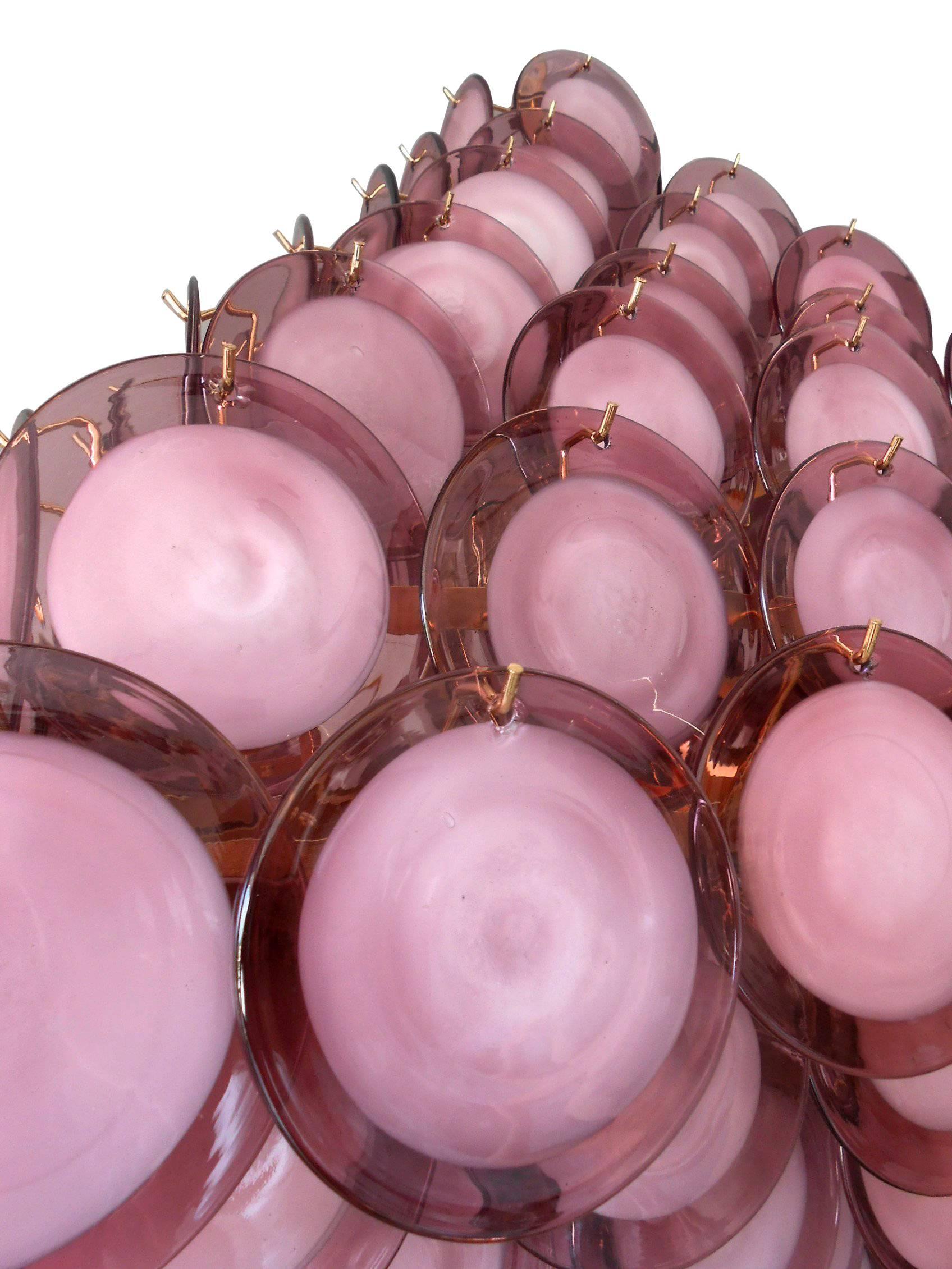 Lustre Piramide de Fabio Ltd Neuf - En vente à Los Angeles, CA