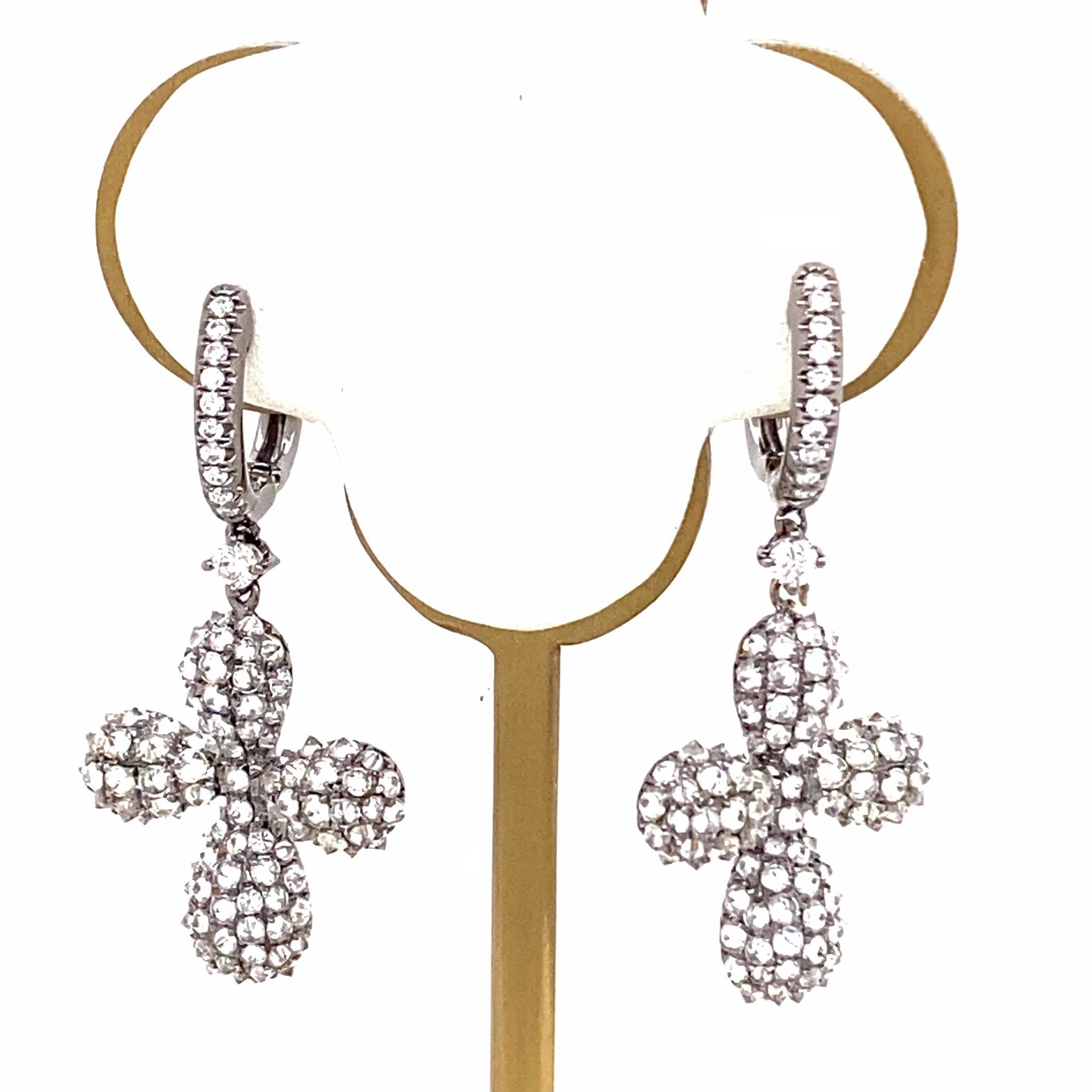 PIRANESI 18kt Black Gold 2.31 tcw Diamond Cross Drop Earrings In Excellent Condition For Sale In San Diego, CA