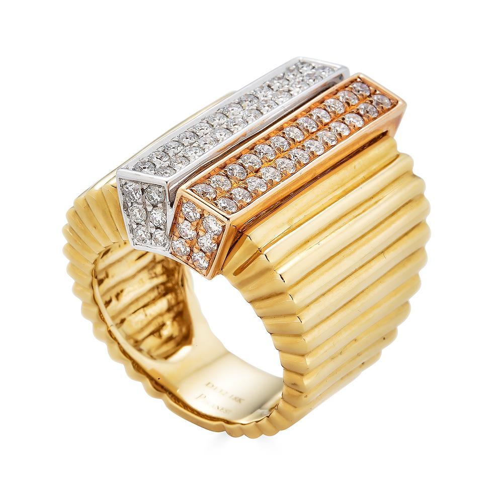 Piranesi Akkordeonring 18K Weiß-, Gelb- und Roségold mit 1,32 Karat Diamant

1.32 Karat runde Diamanten 
Der Ring ist in 18K Weiß-, Gelb- und Roségold gefasst

Haftungsausschluss:
Bitte beachten Sie: Alle Karatgewichte sind ungefähre Angaben und