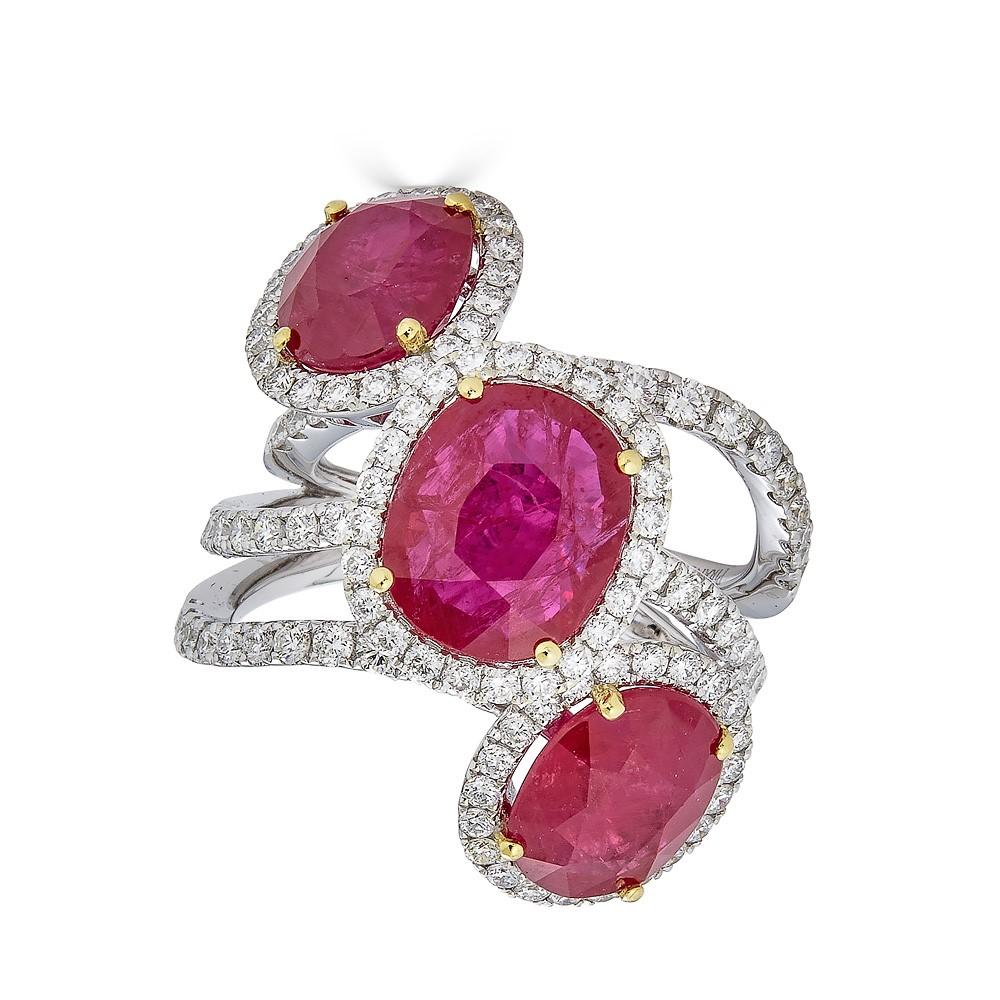 Oval Cut Piranesi Three Stone Ring with Ruby and Round Diamond For Sale