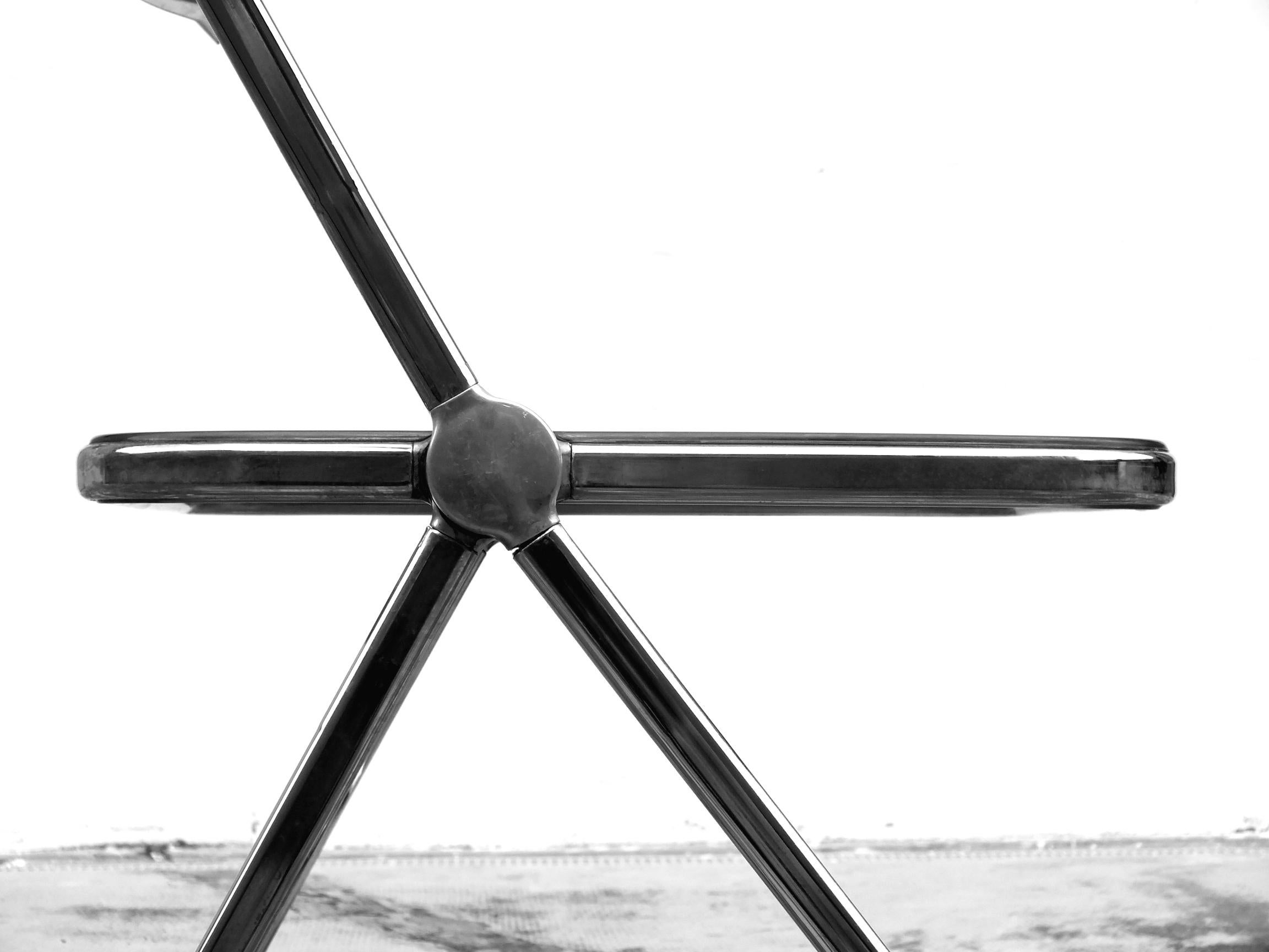 Chrome Conception de Piretti Giancarlo pour Anonima Castelli dans le cadre de « 70 chaises Plia »      en vente