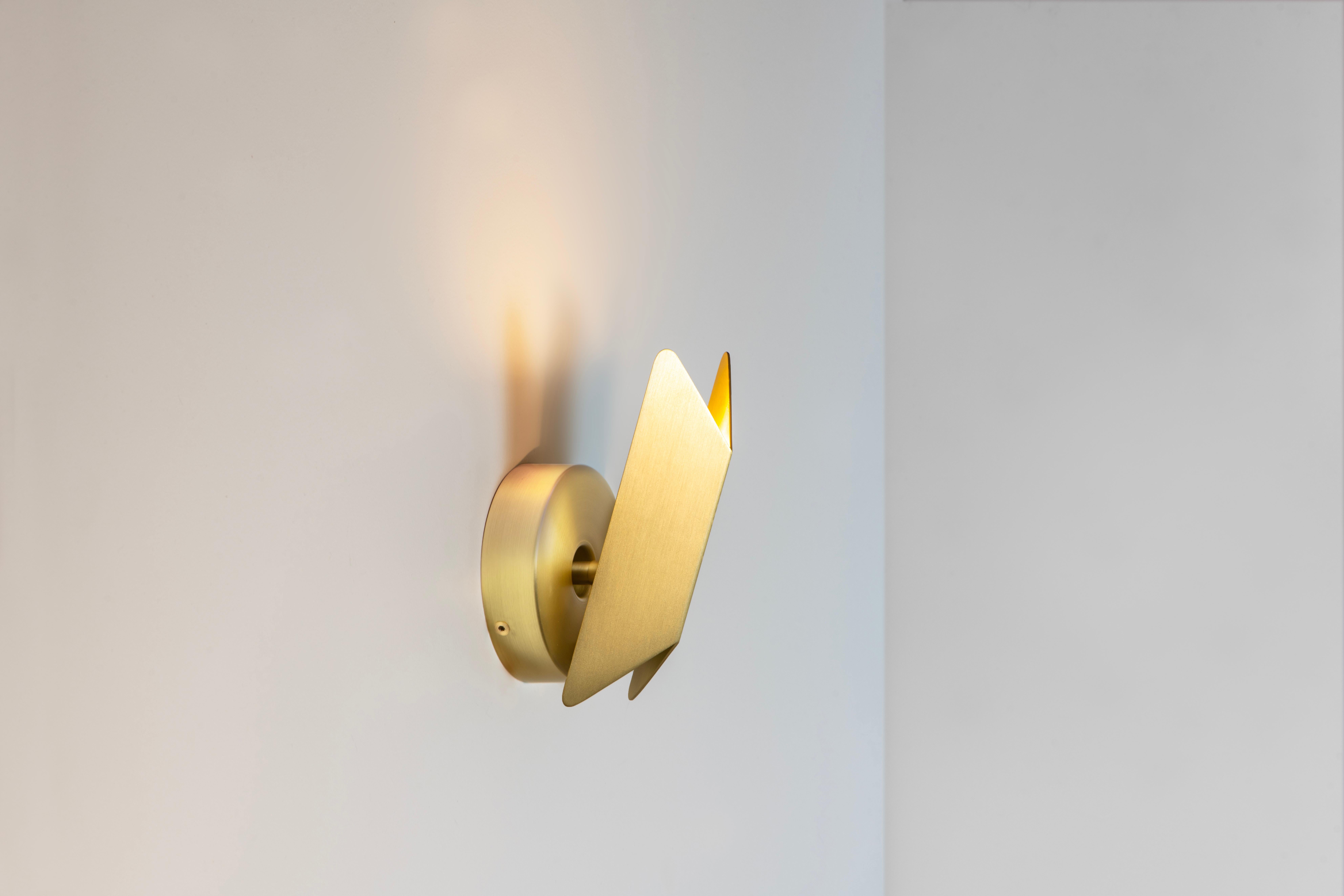 Lampada da parete Pirouette V1 di Emilie Cathelineau In condizioni Nuovo in vendita a Geneve, CH