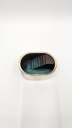 PISCINE - Massive patinated bronze vase