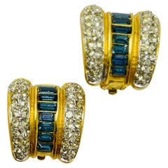 PISCITELLI Designer-Laufsteg-Ohrclips aus Gold-Saphirglas mit Saphirglas