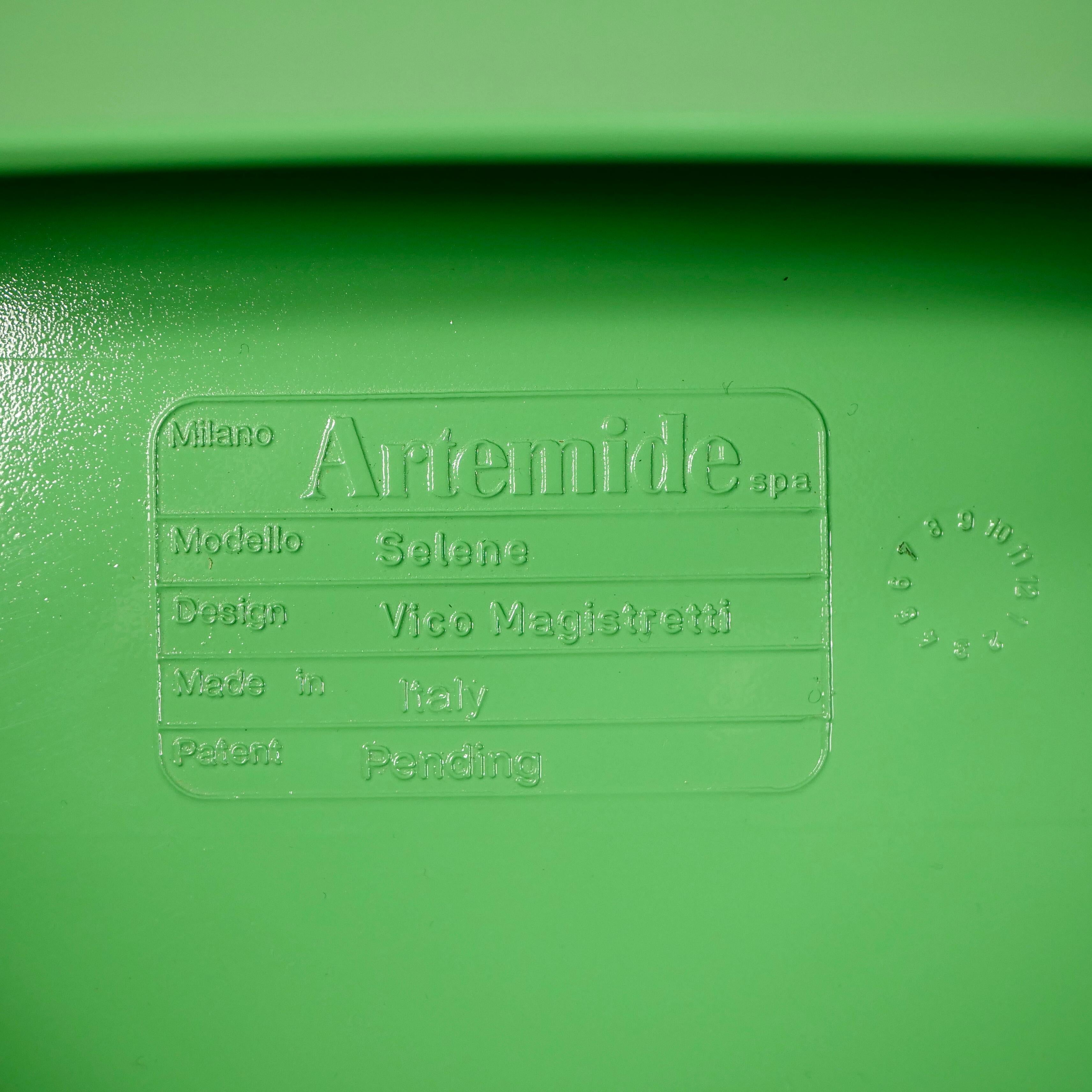 Pistacchio Green Selene Chairs by Vico Magistretti for Artemide 5