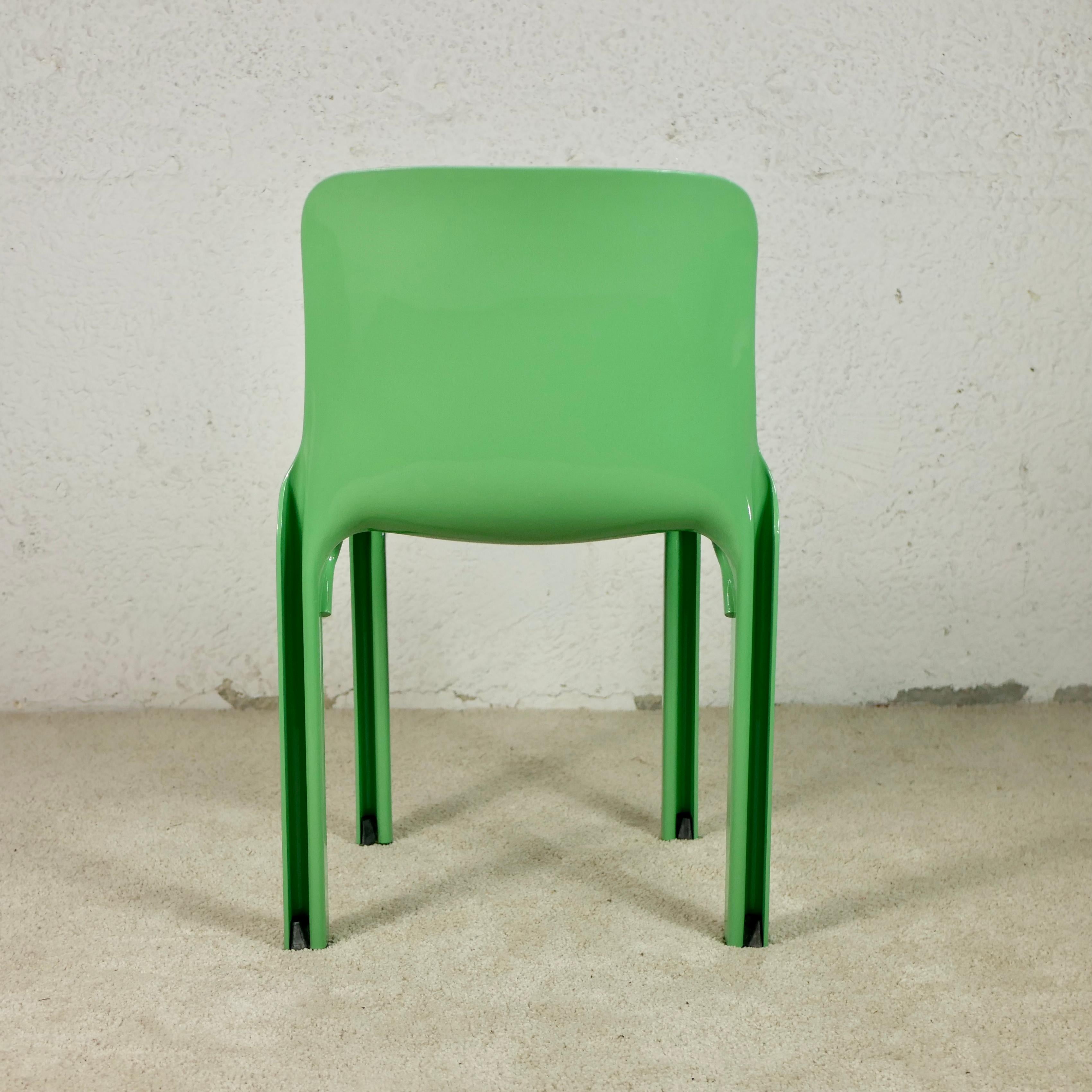 Plastic Pistacchio Green Selene Chairs by Vico Magistretti for Artemide