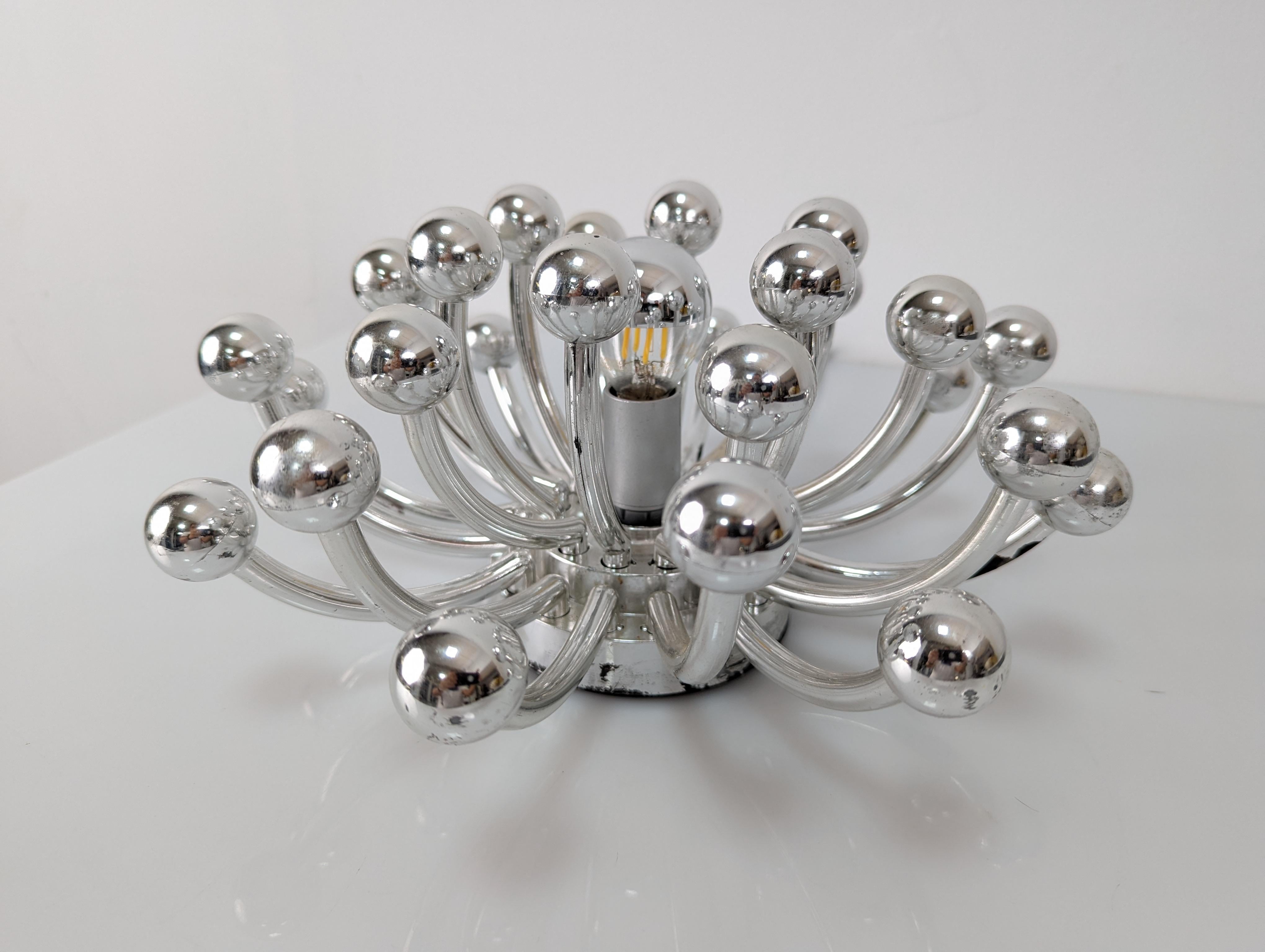 Pistillino Vintage Lamp by Valenti, Italy, 1970s In Good Condition In Benalmadena, ES