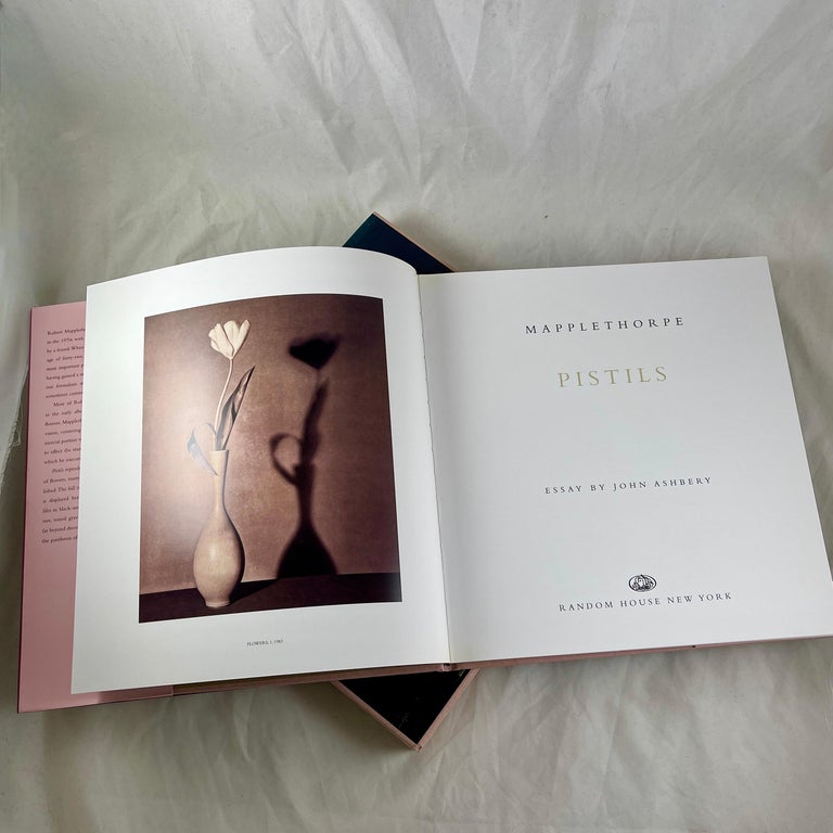 Pistils - Robert Mapplethorpe, Photography Hardcover Cased Book