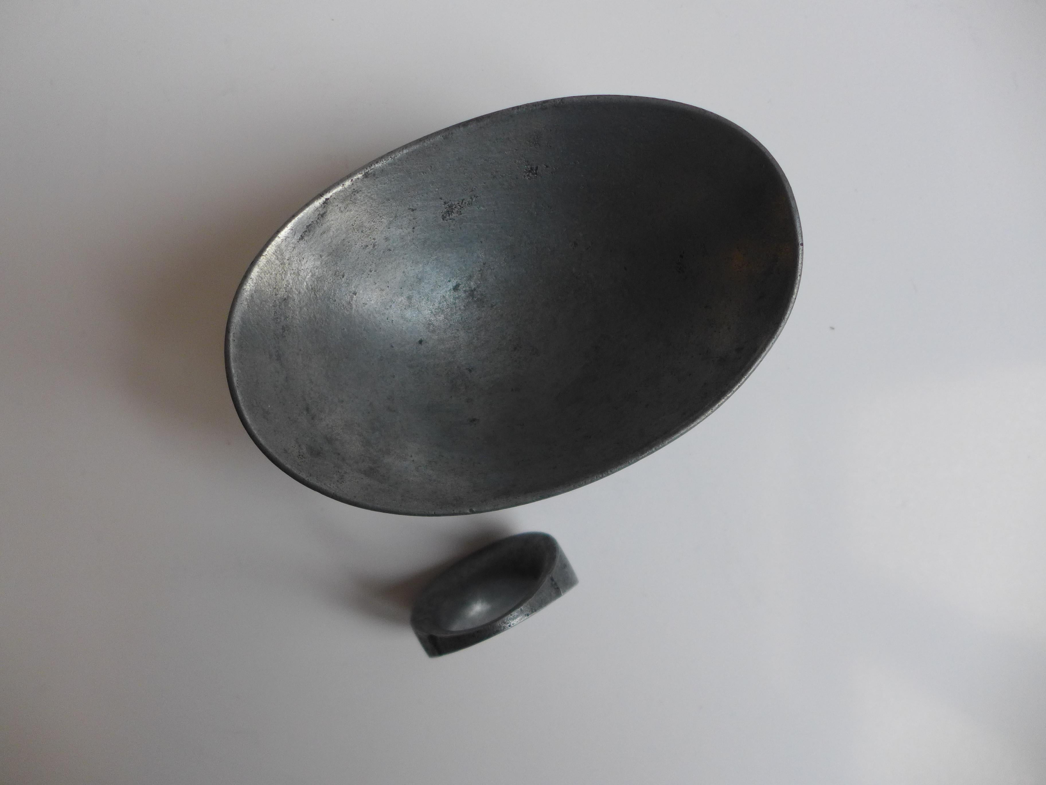 Mid-Century Modern Piston Ashtray from Carl Aubock 1930 en vente