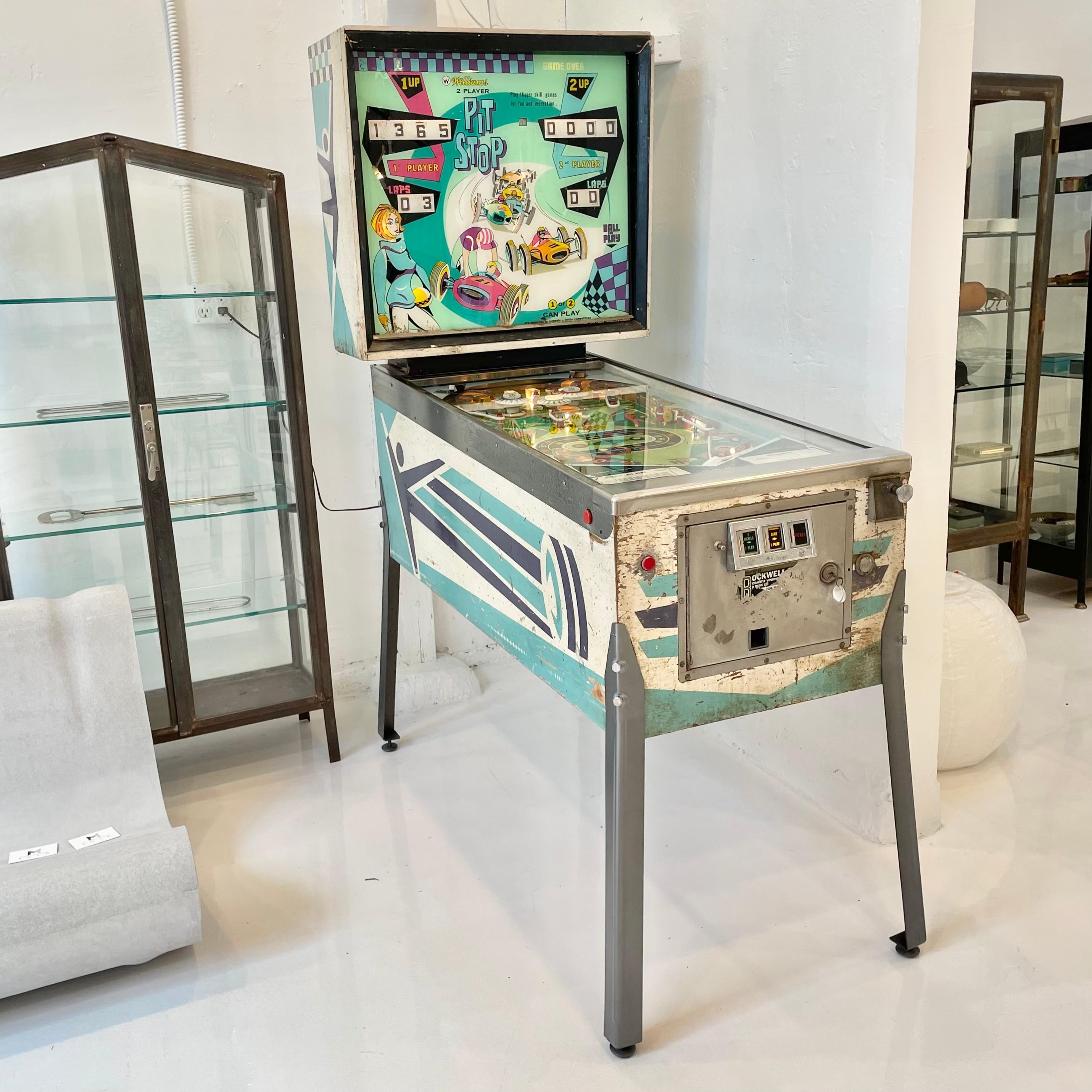 Vintage 'PIT STOP' pinball machine from 1968. Made by Williams Electronics, Incorporated and designed by Norm Clark with art by Christian Marche. In excellent working condition. Great racing visuals and classic pinball sounds. Extremely fast paced