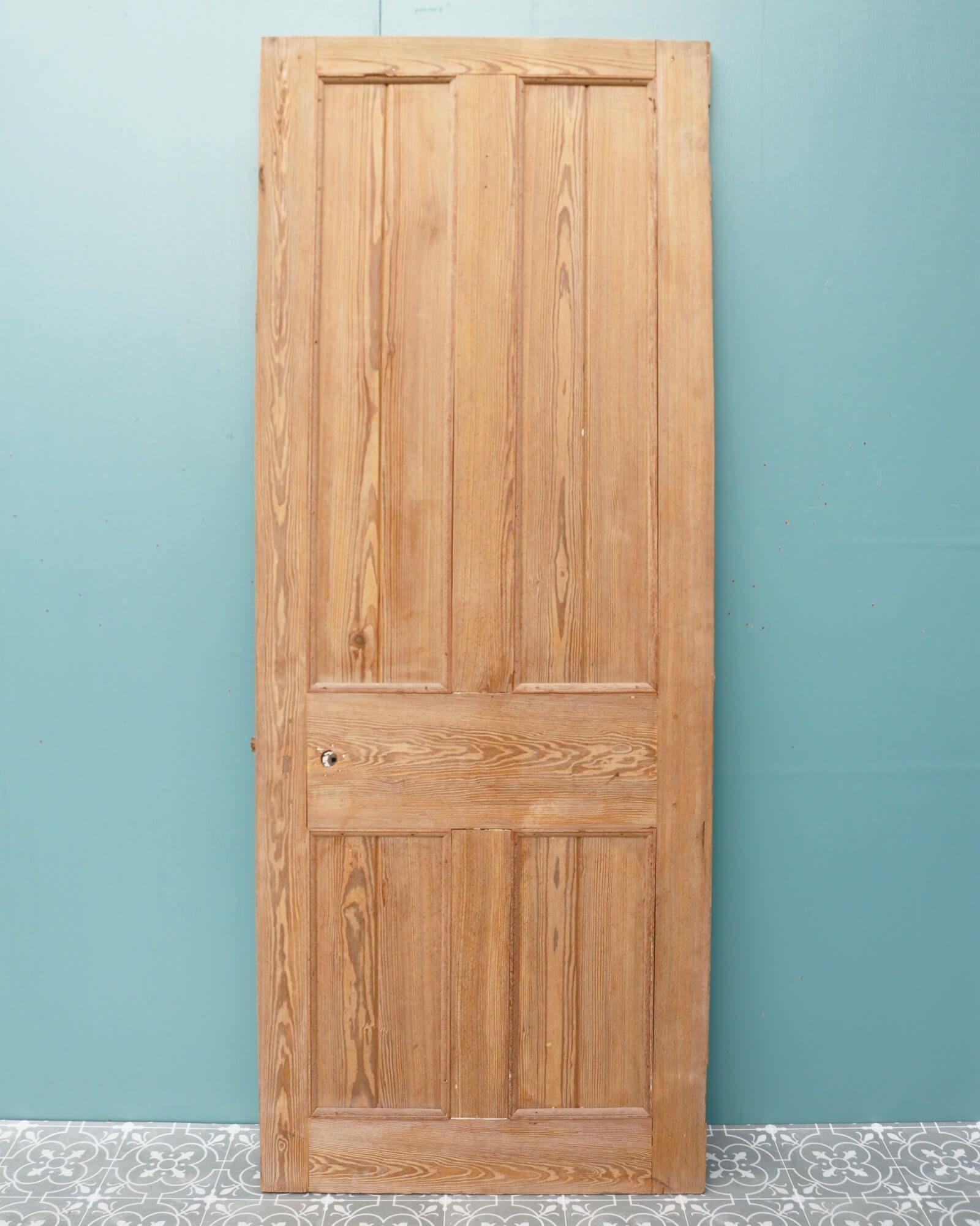 Anglais Pichet en pin à 4 panneaux - Porte intérieure victorienne en vente