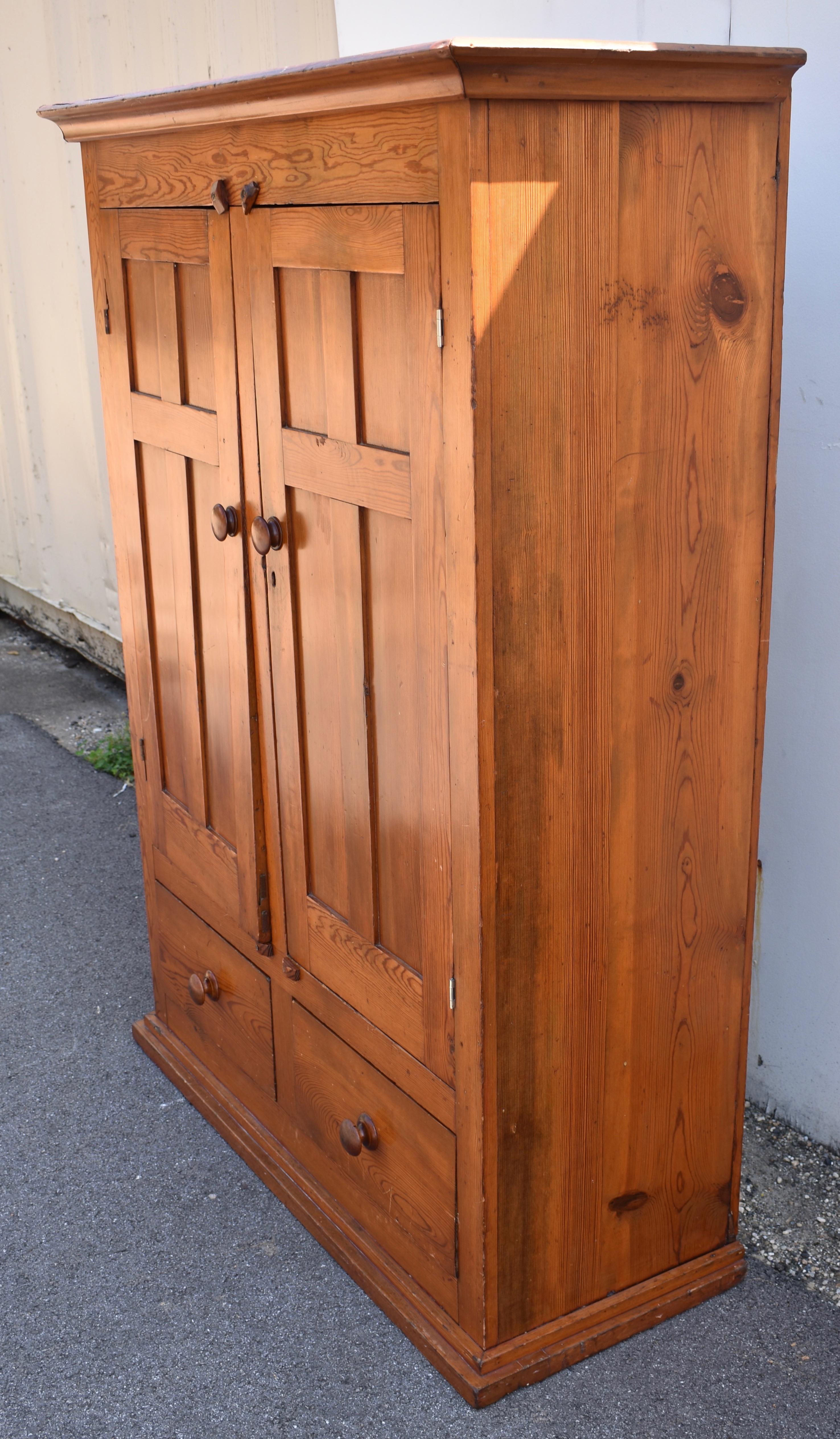Arts and Crafts Pitch Pine Two Door Linen Cupboard For Sale