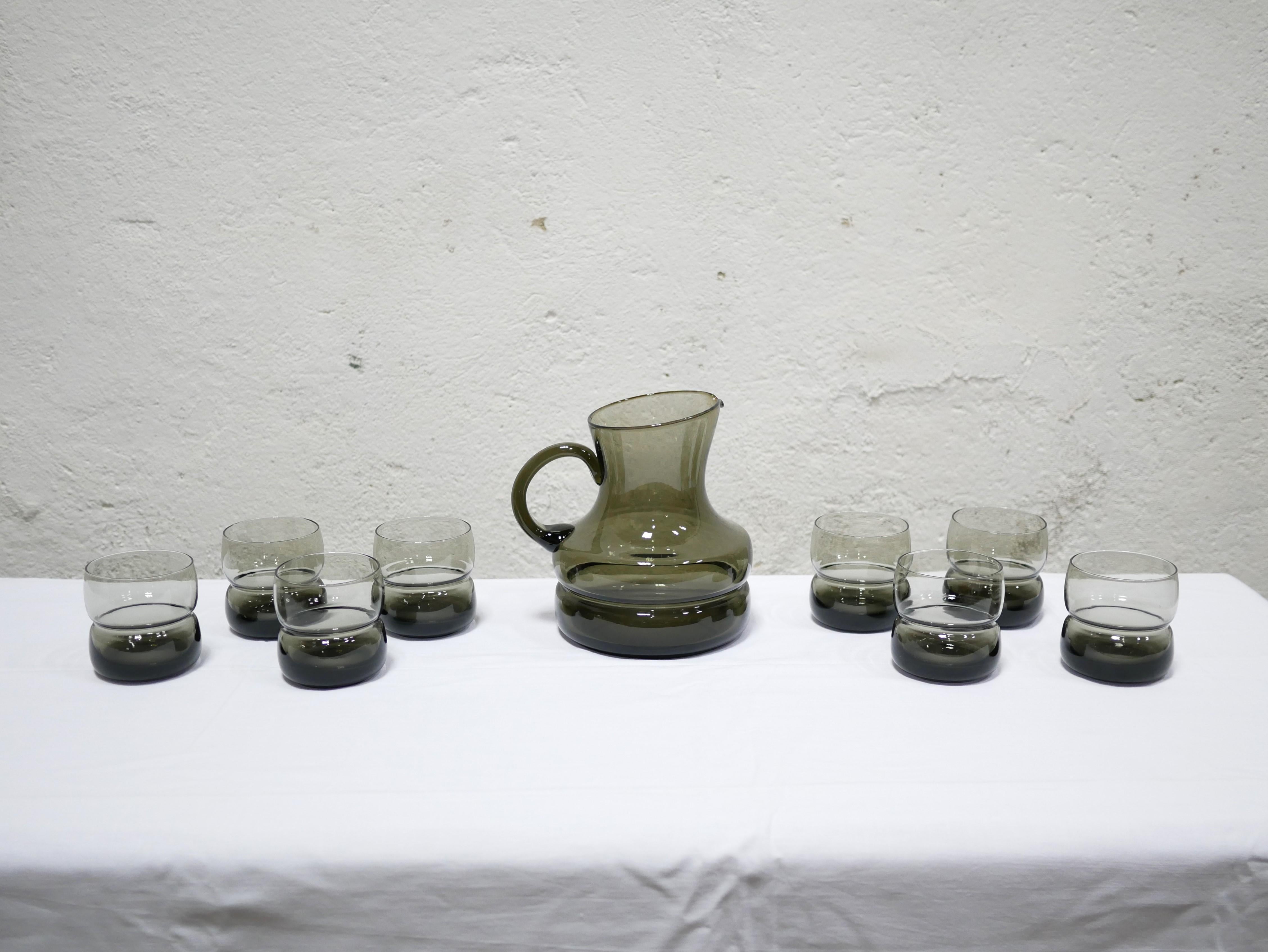 Pitcher and 8 Vintage Glasses in Smoked Glass 5