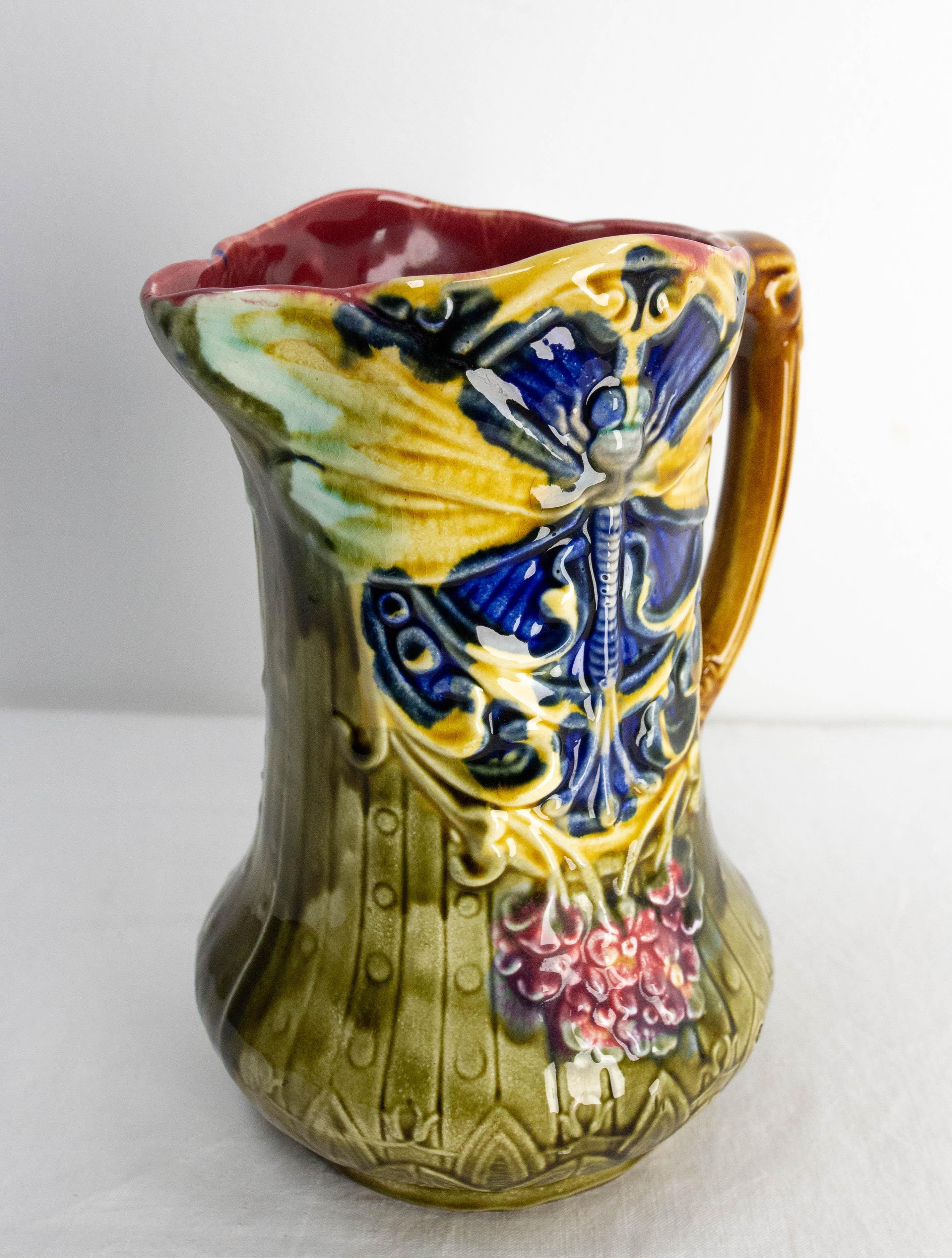Pitcher Art Nouveau Onnaing Barbotine, Early 20th Century For Sale 1