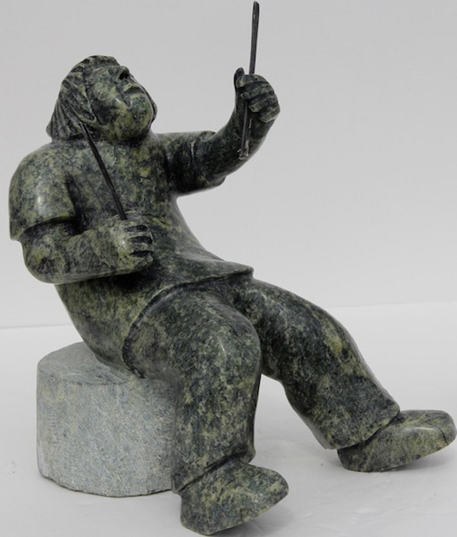 Inuit : Tambour - Sculpture de Pitseolak Qimirpik