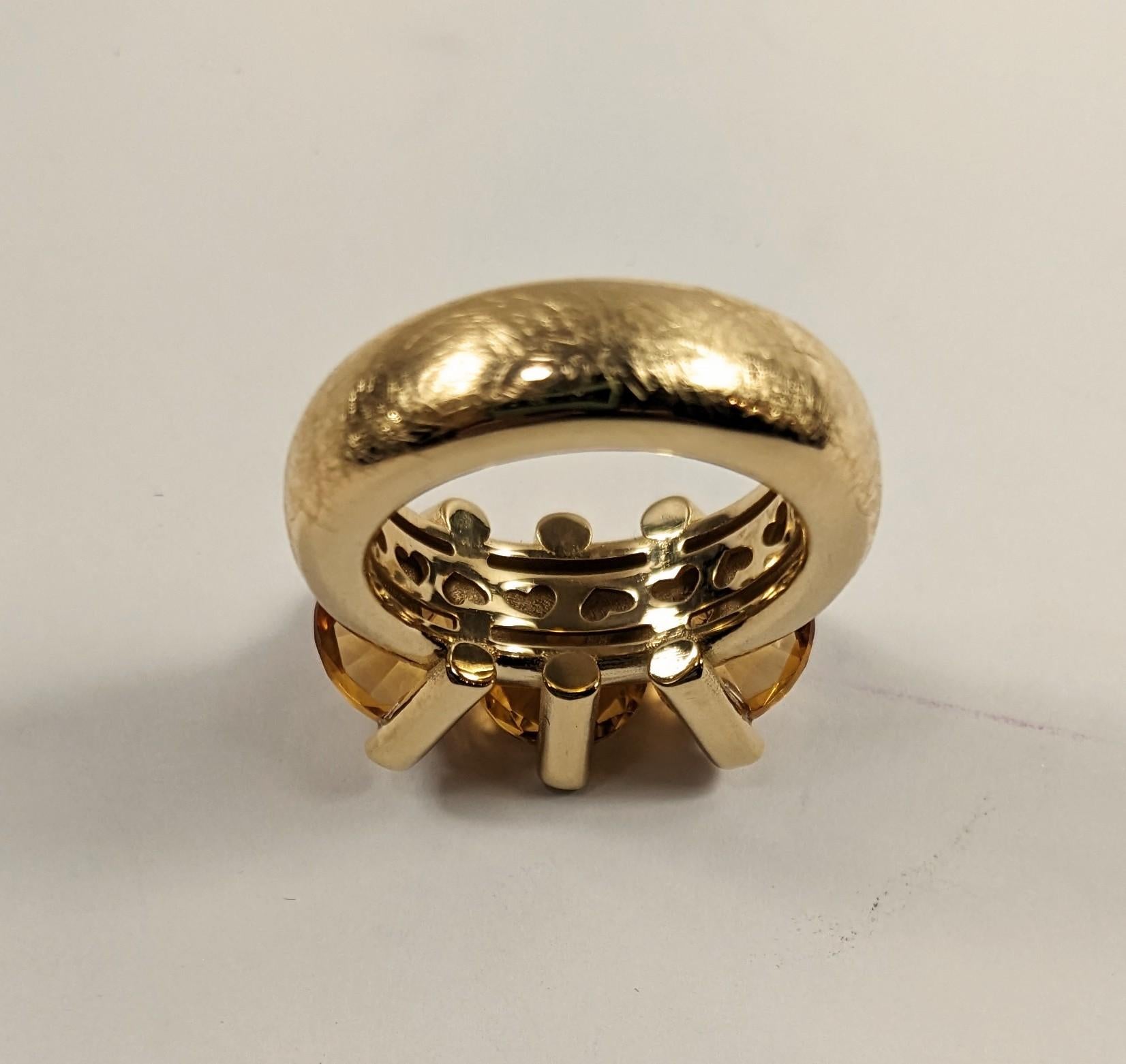 Taglio brillante PittieSisi  Anello in argento con tre pietre di quarzo Cognac