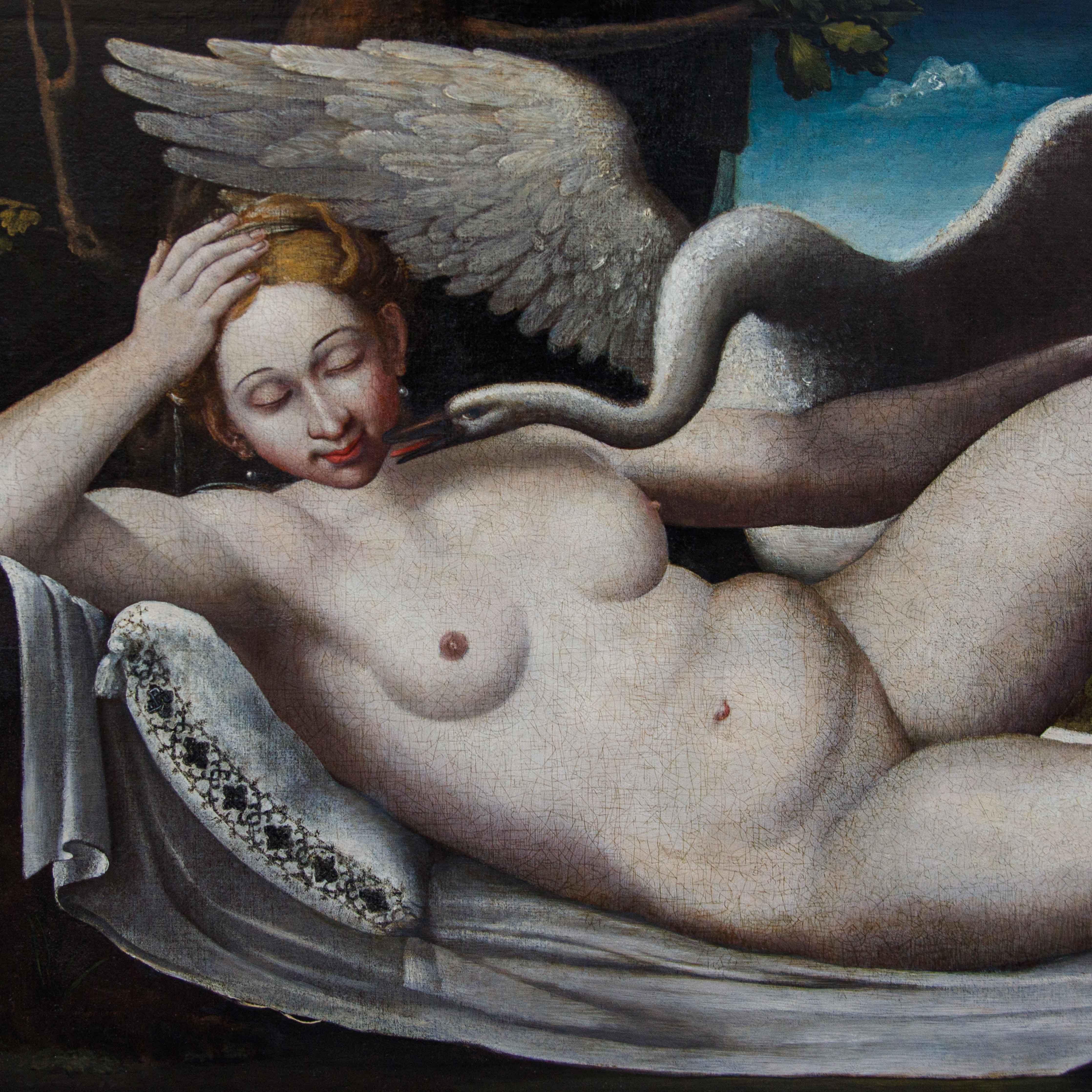 18th Century and Earlier Peintre maniériste, Léda et le cygne, Huile sur toile, XVIe siècle en vente