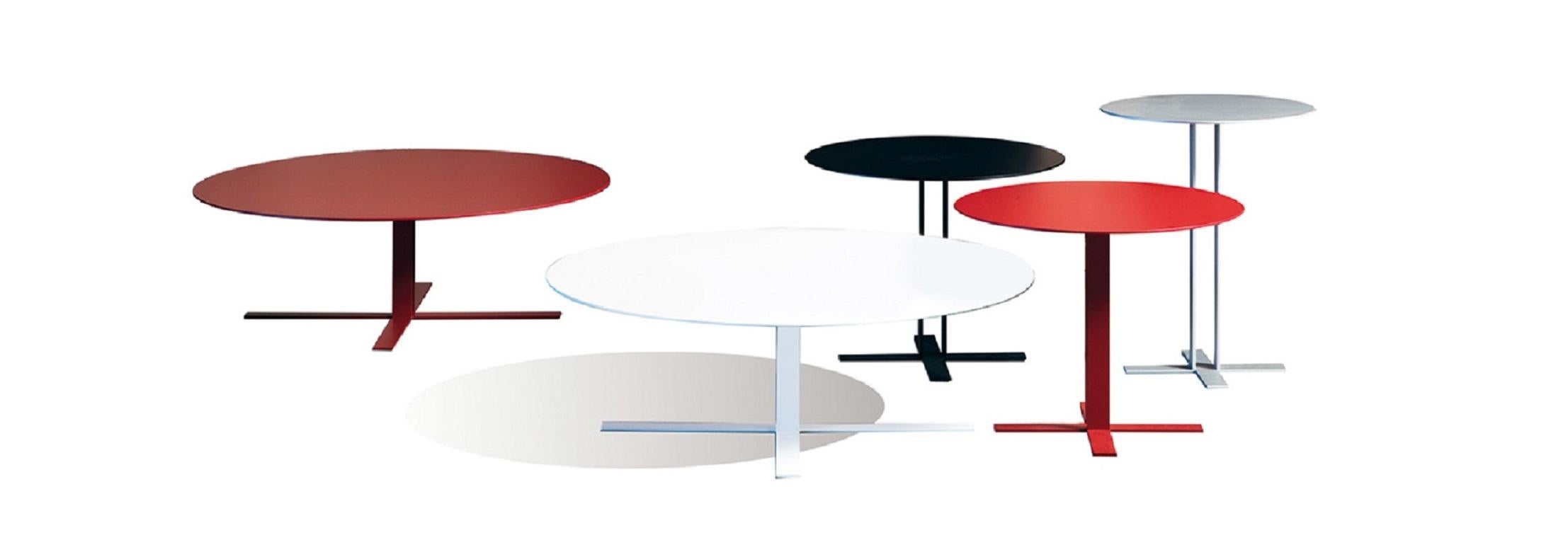 Modern Più Round Coffee Table Medium in Matt Lacquered Silver by Giuseppe Viganò For Sale