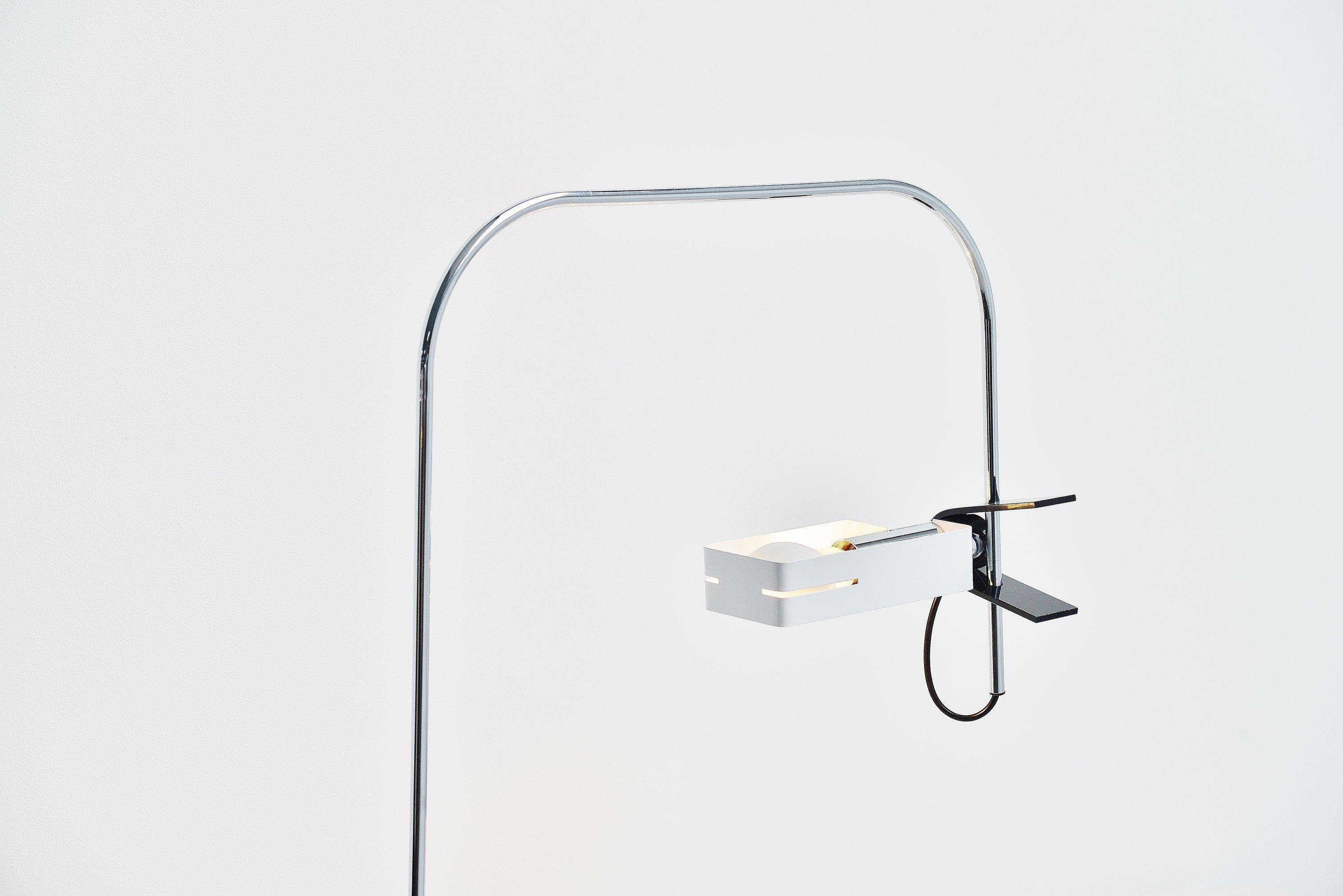 Piuluce Clamp Desk Lamp, Italy, 1970 In Good Condition In Roosendaal, Noord Brabant