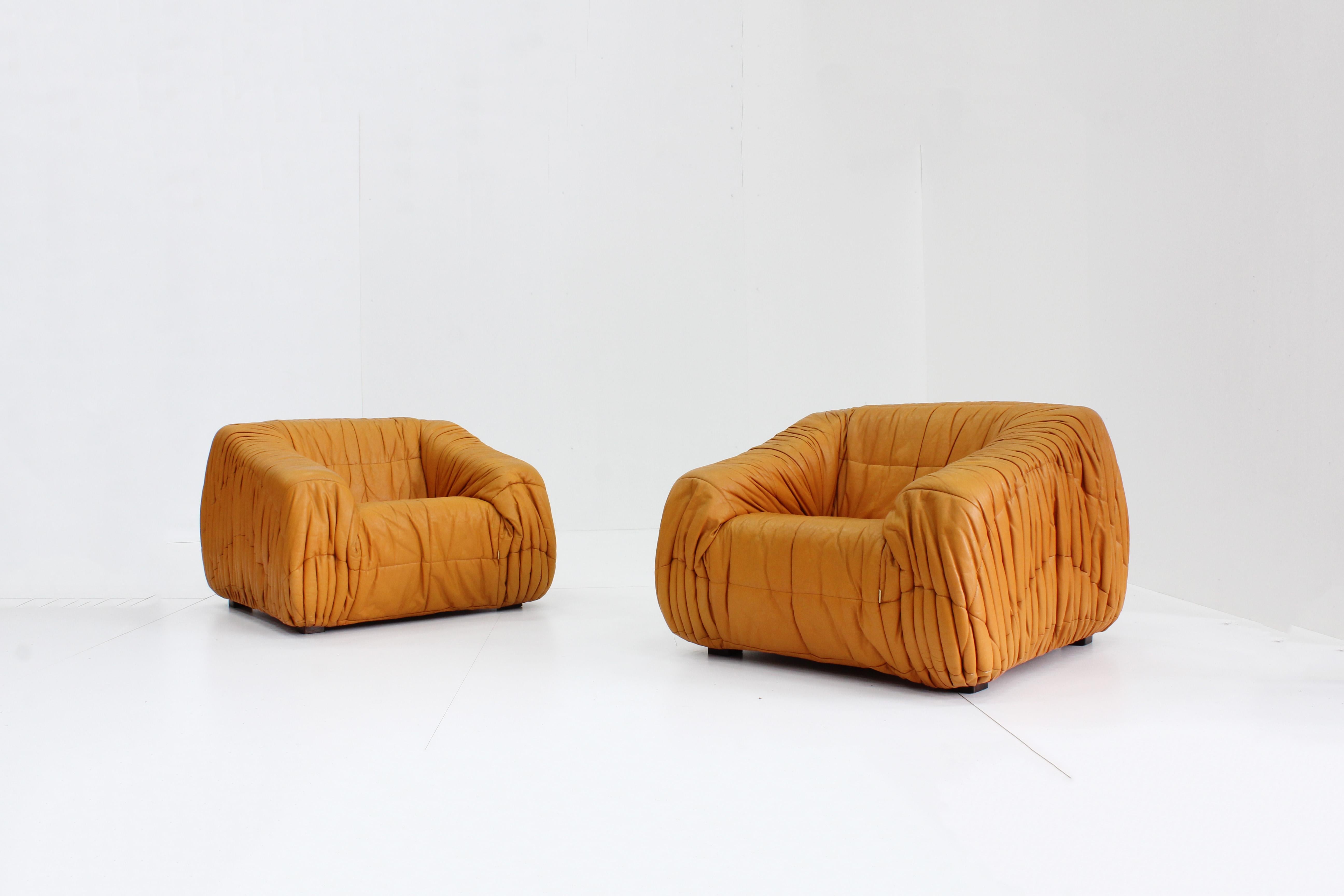 Italian Piumino cognac sofa and armchairs set by De Pas, D’urbino & Lomazzi for Dell’Oca