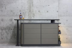 Pivot Bar Standing Bar by Studio Caramel