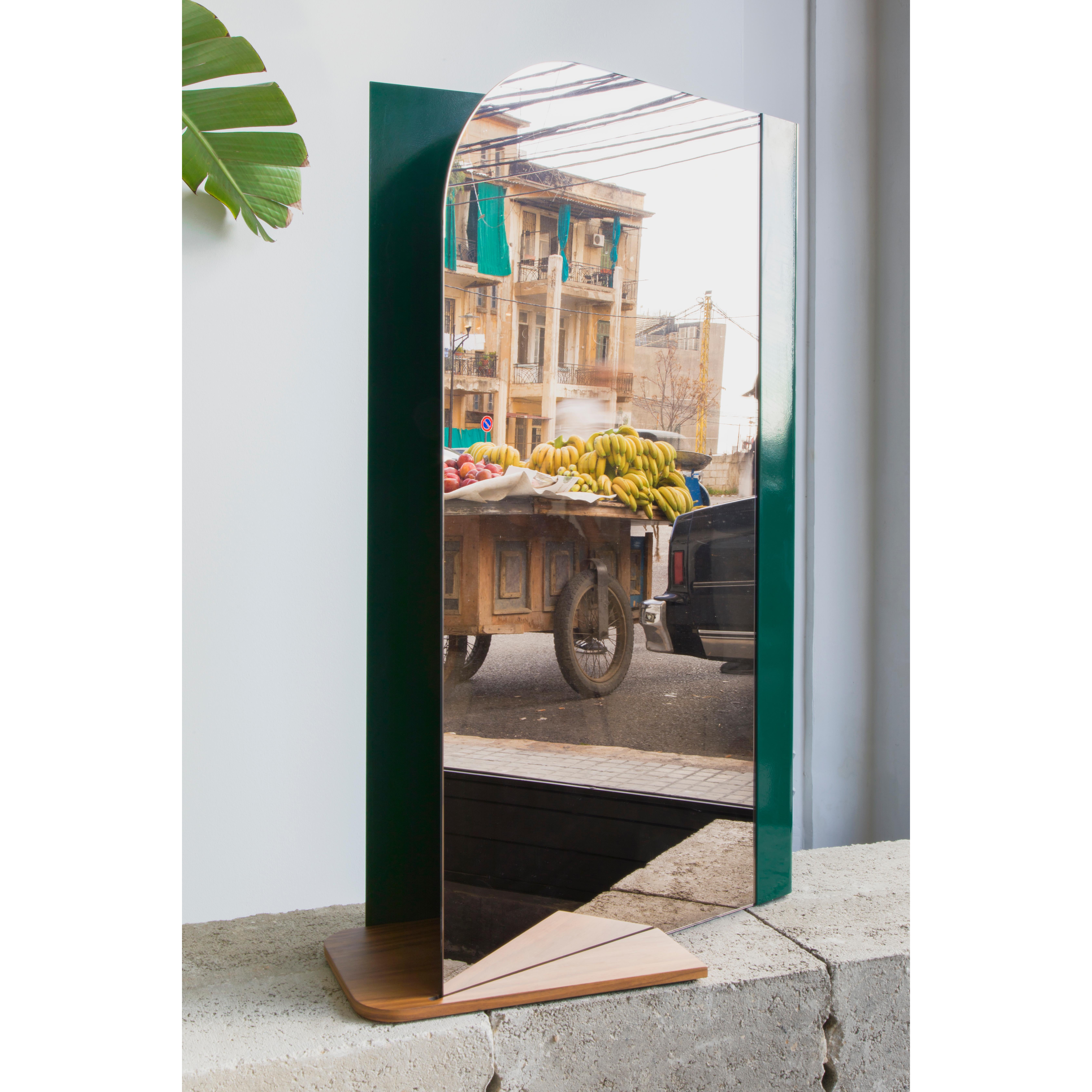 Pivot Medium Mirror by Borgi Bastormagi For Sale 2