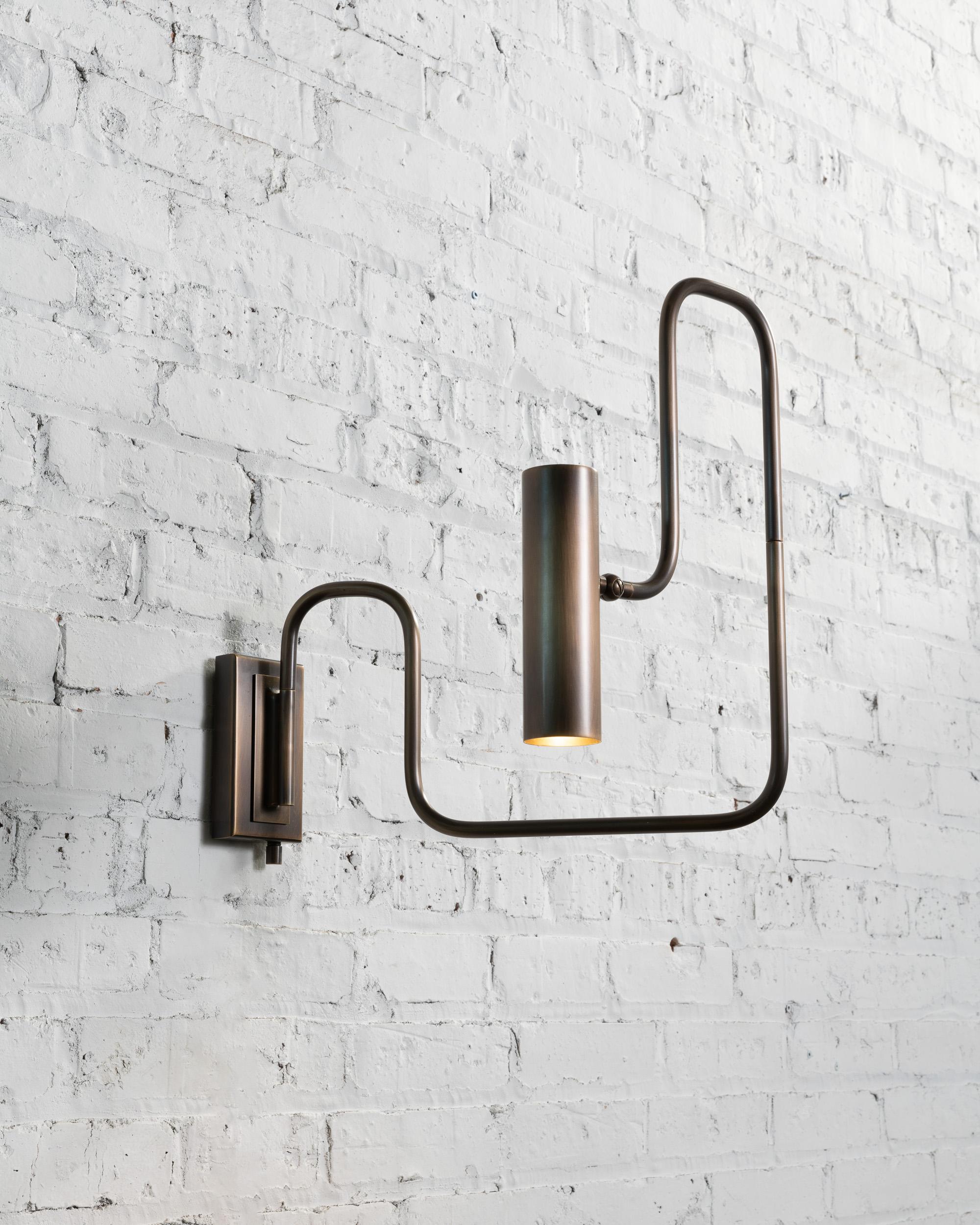 Pivot Single Wall Sconce with Articulating Arms in Brass For Sale 1
