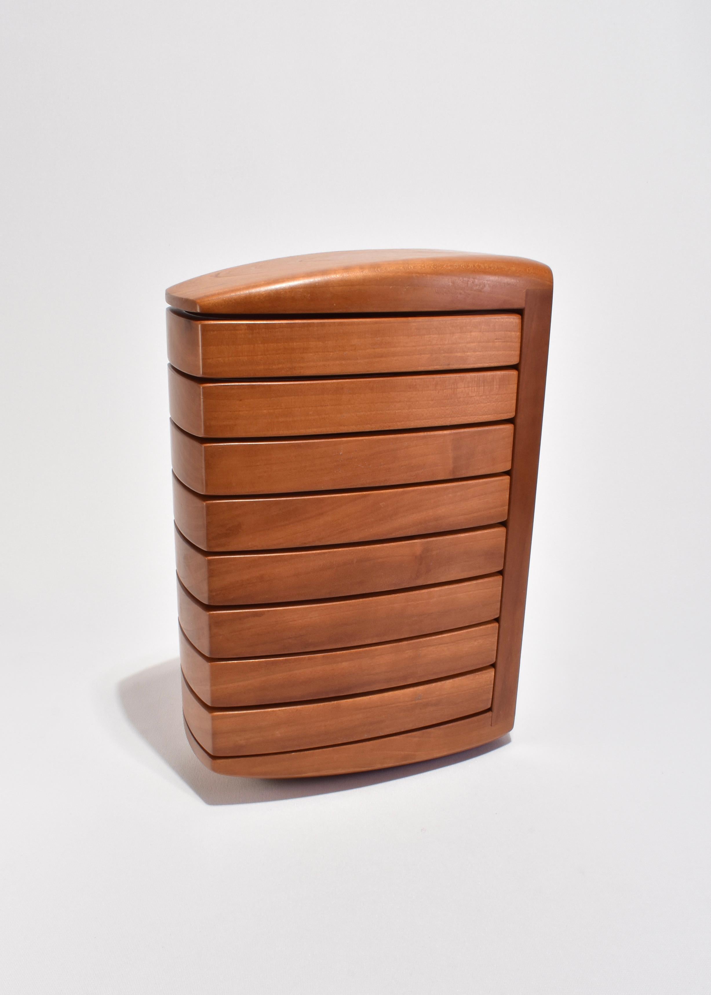 Pivoting Jewelry Box In Good Condition For Sale In Richmond, VA