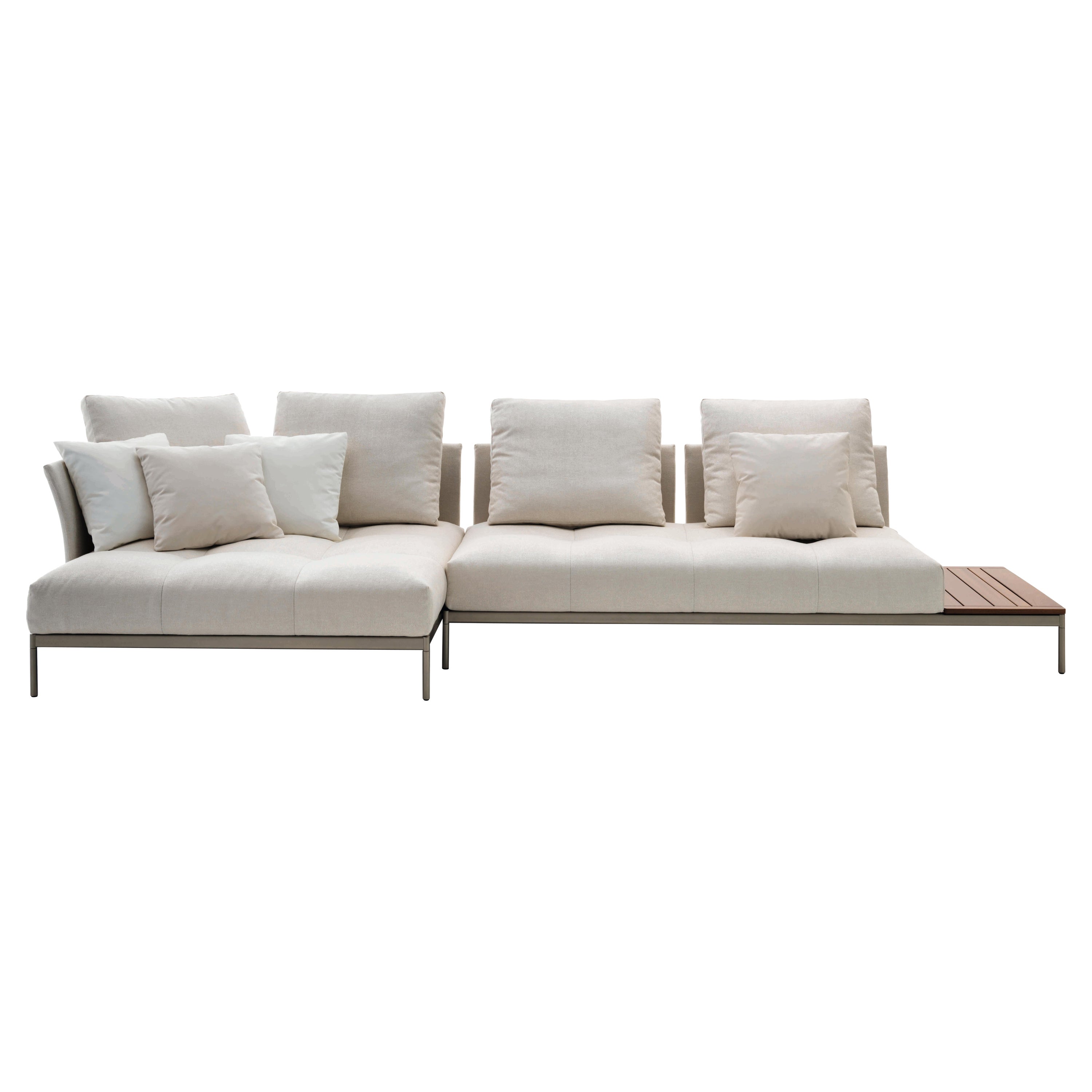 Pixel Light Outdoor-Sofa mit zusätzlicher Polsterung und Champagnerrahmen von Sergio Bicego im Angebot
