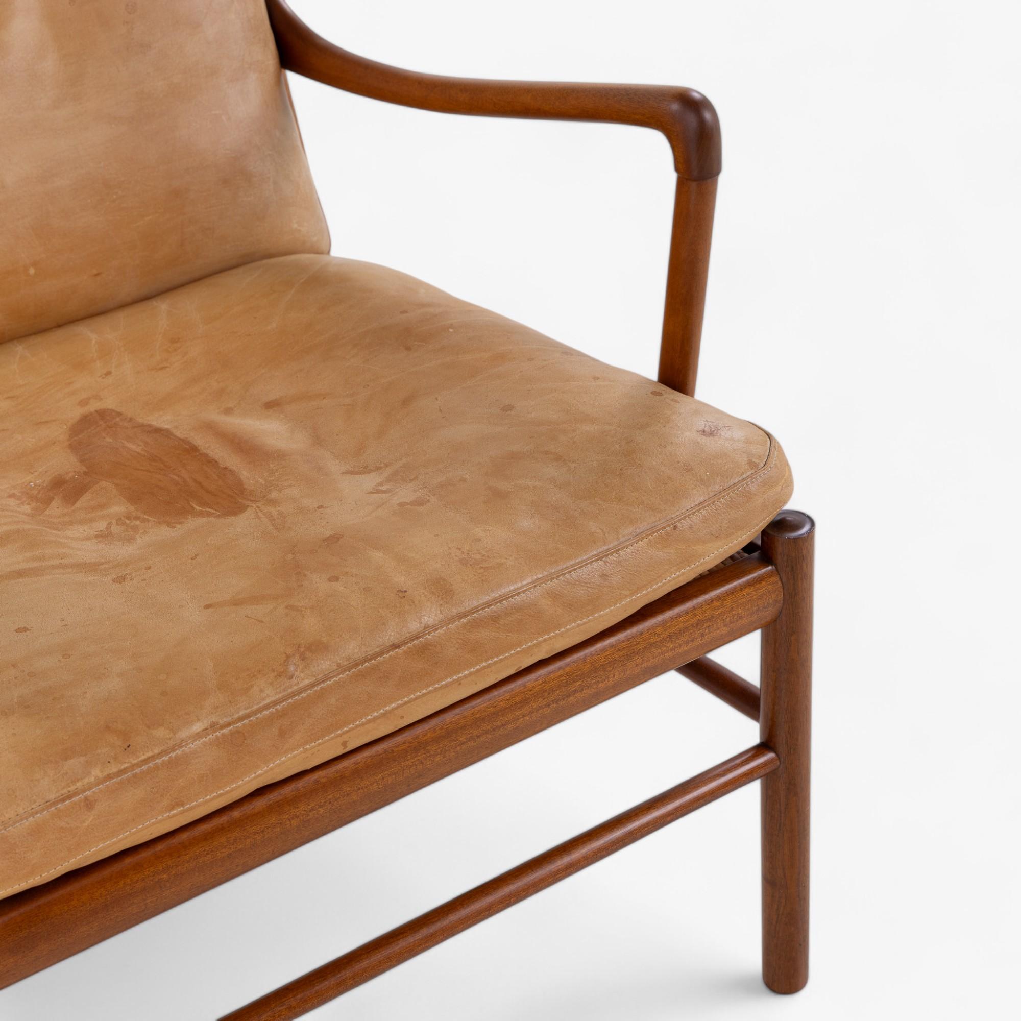 20th Century PJ 149 - Pair of 'Colonial' lounge chairs in mahogany by Ole Wanscher