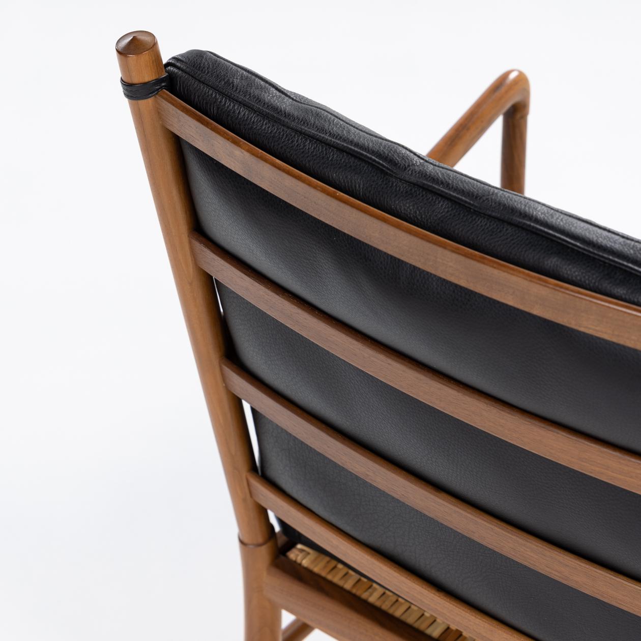 PJ 149 – „Colonial Chair“ aus schwarzem Leder und Nussbaumholz von Ole Wanscher im Angebot 2